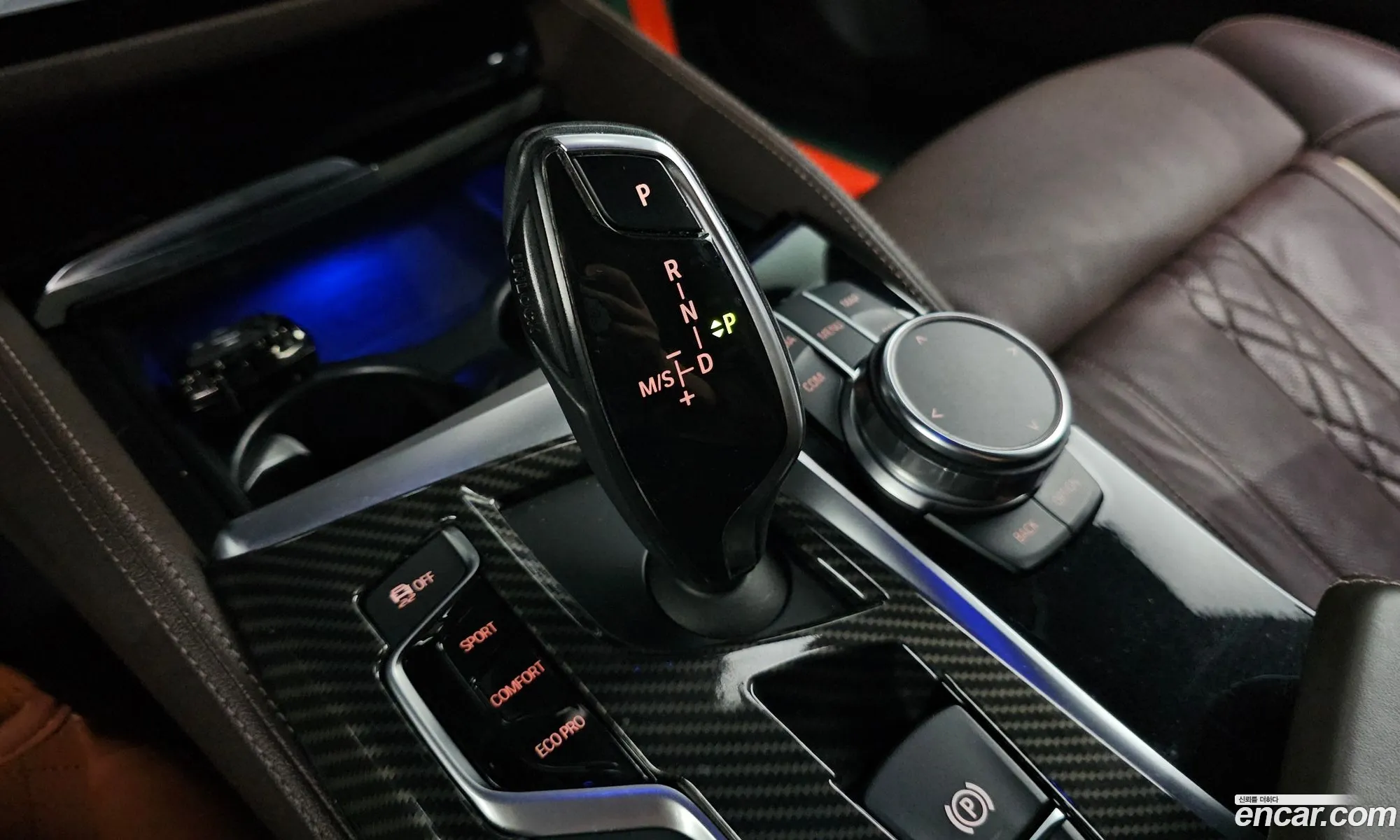 BMW 5 Series 2018 WBAJC510XJWE55475 — 2