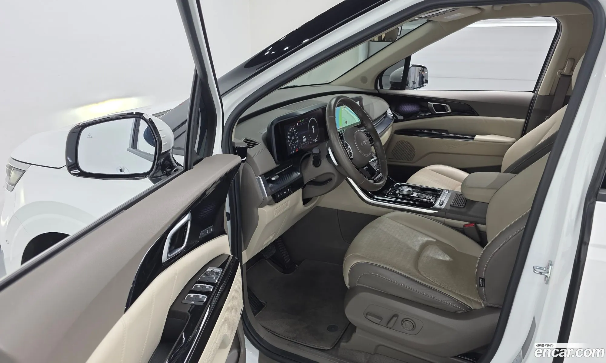 Kia Carnival 2022 — 9