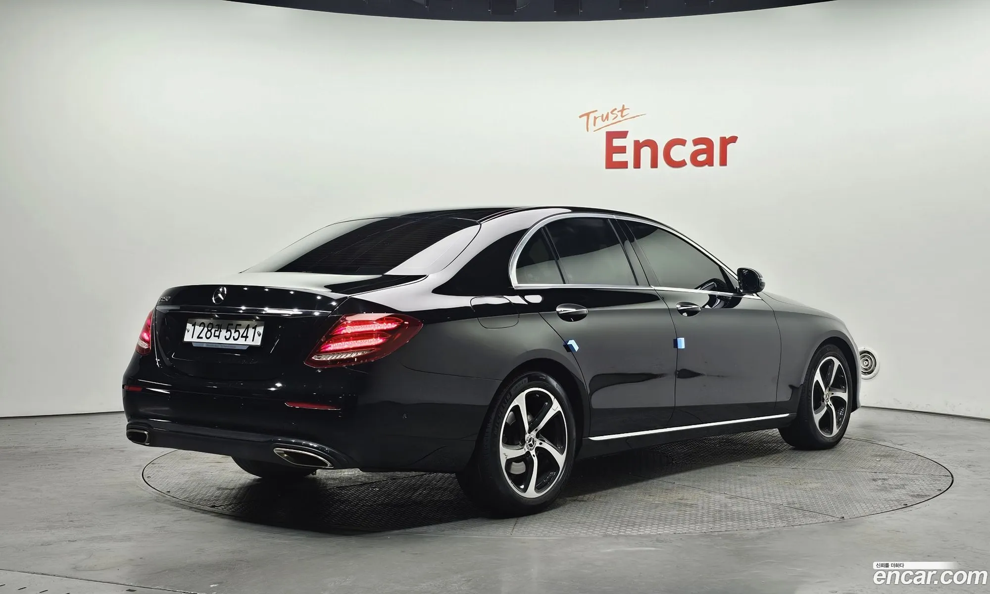 Mercedes-Benz E-Class W213 2019 WDDZF4FBXLA744604 — 15