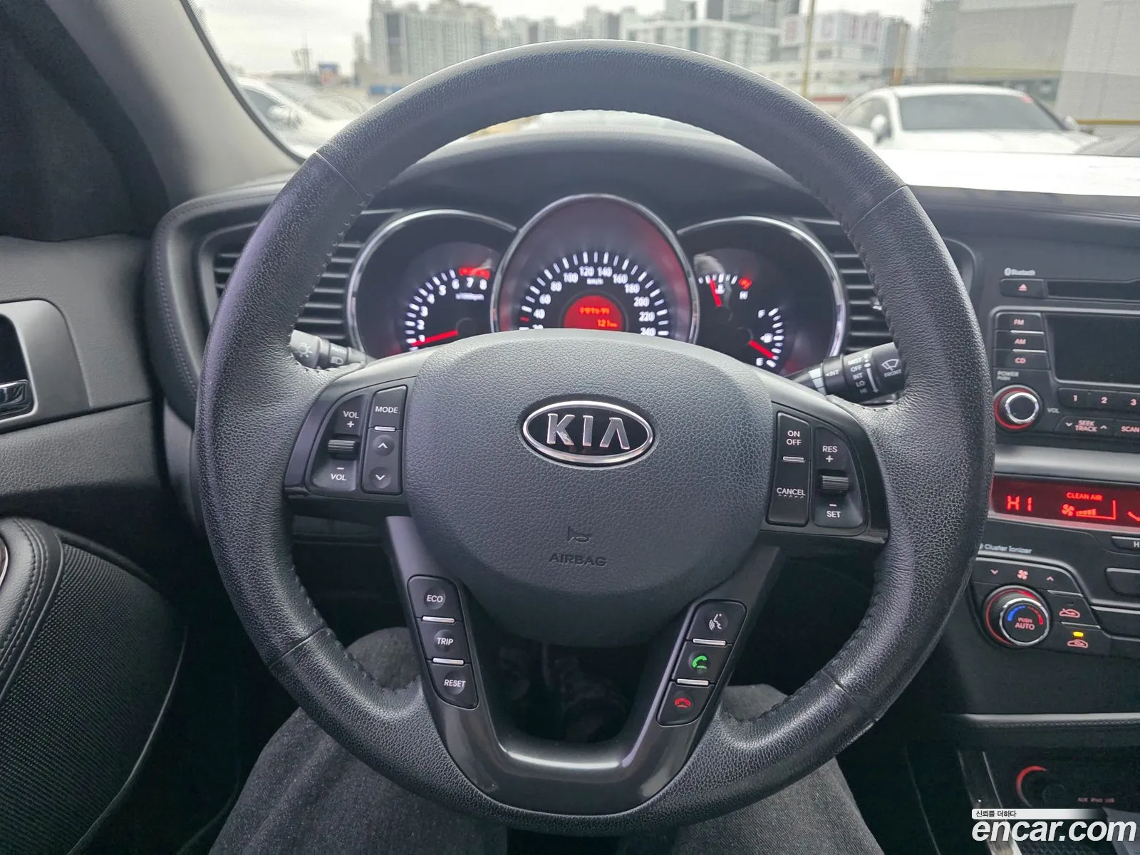 Kia K5 2012 — 13