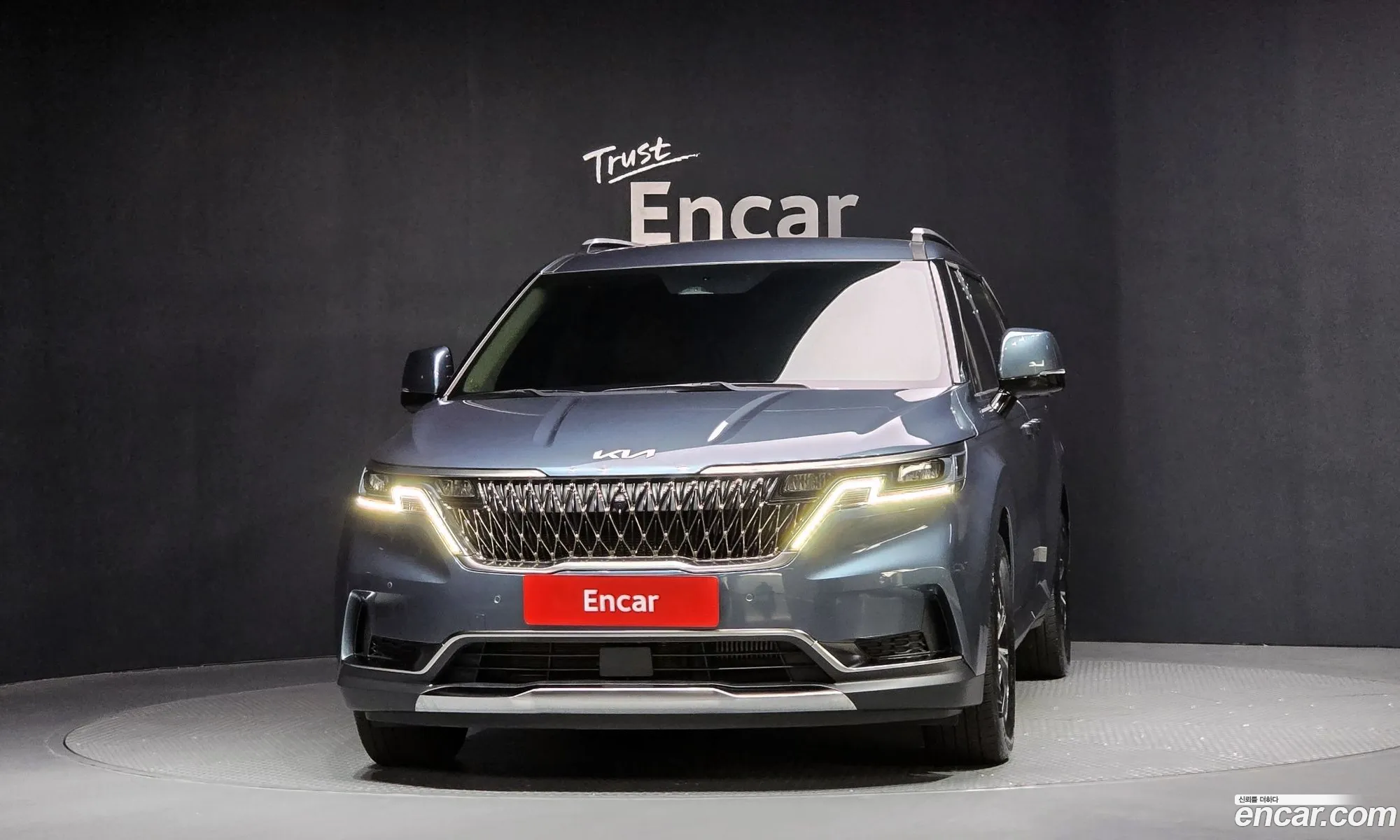 Kia Carnival 2022 — 2