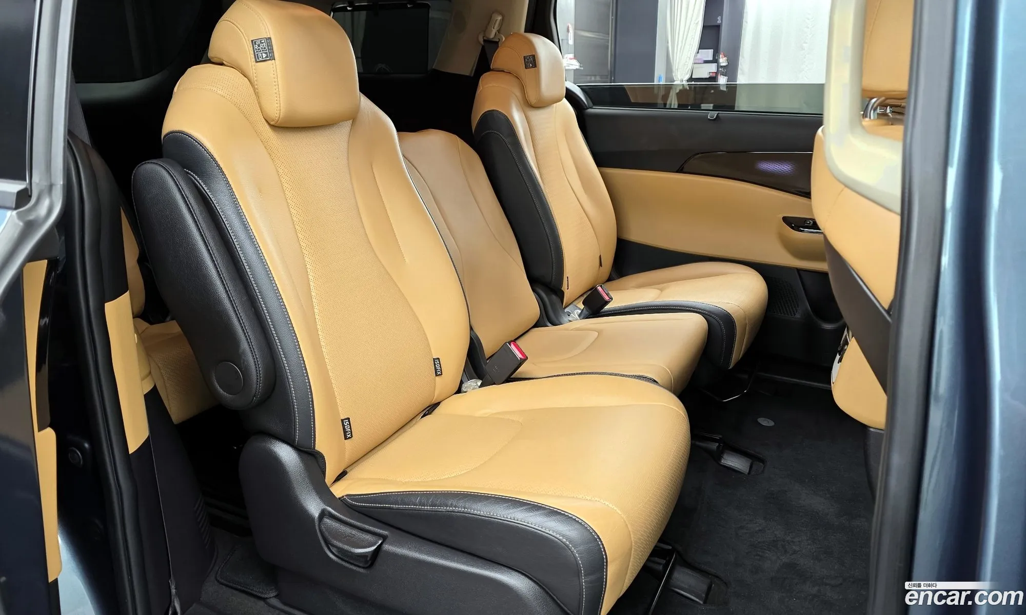 Kia Carnival 2022 — 5