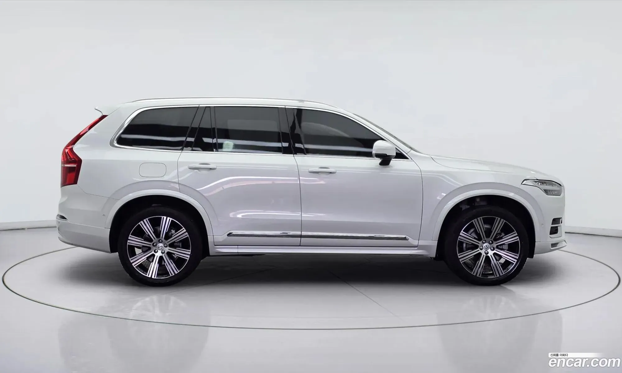 Volvo XC90 2025 — 7