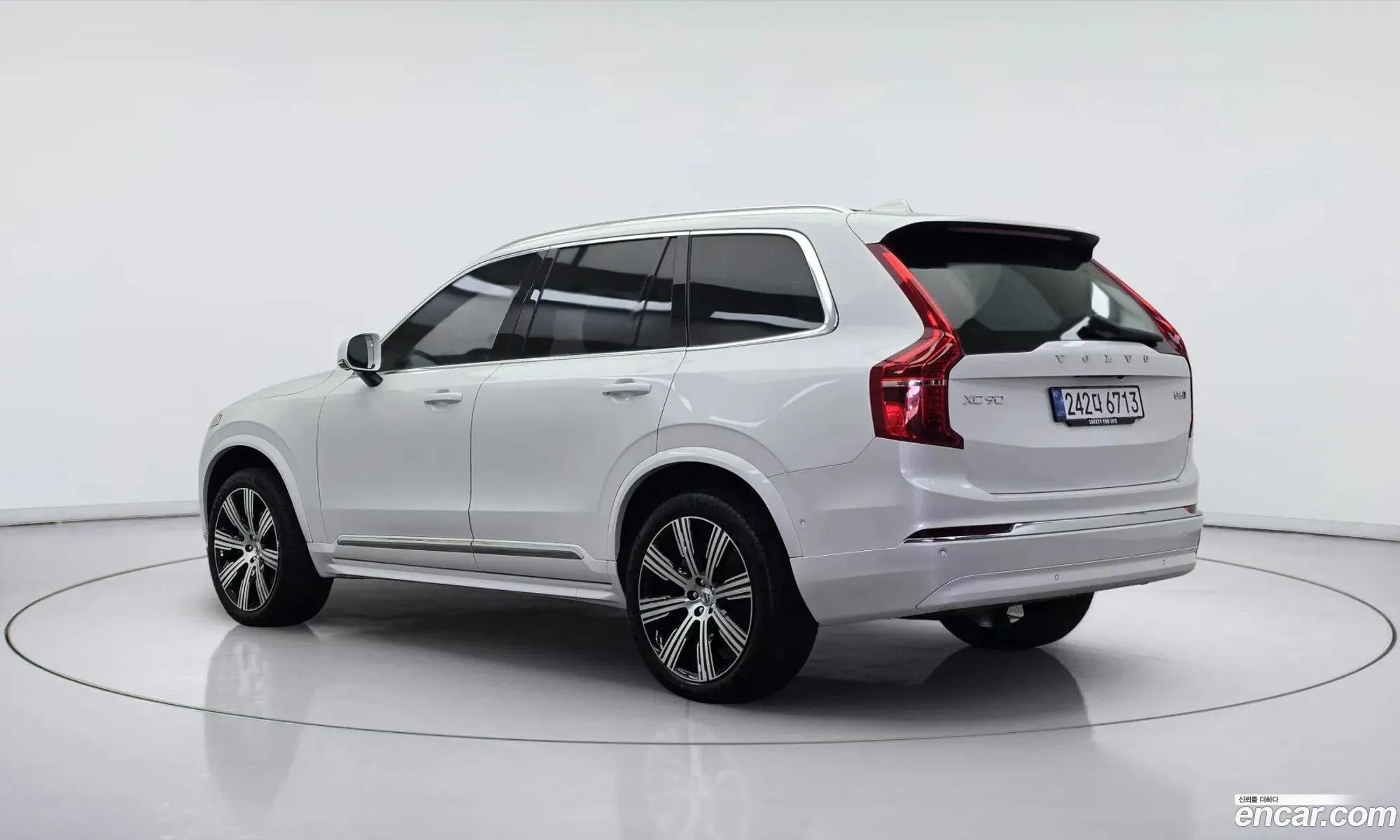 Volvo XC90 2025 — 12