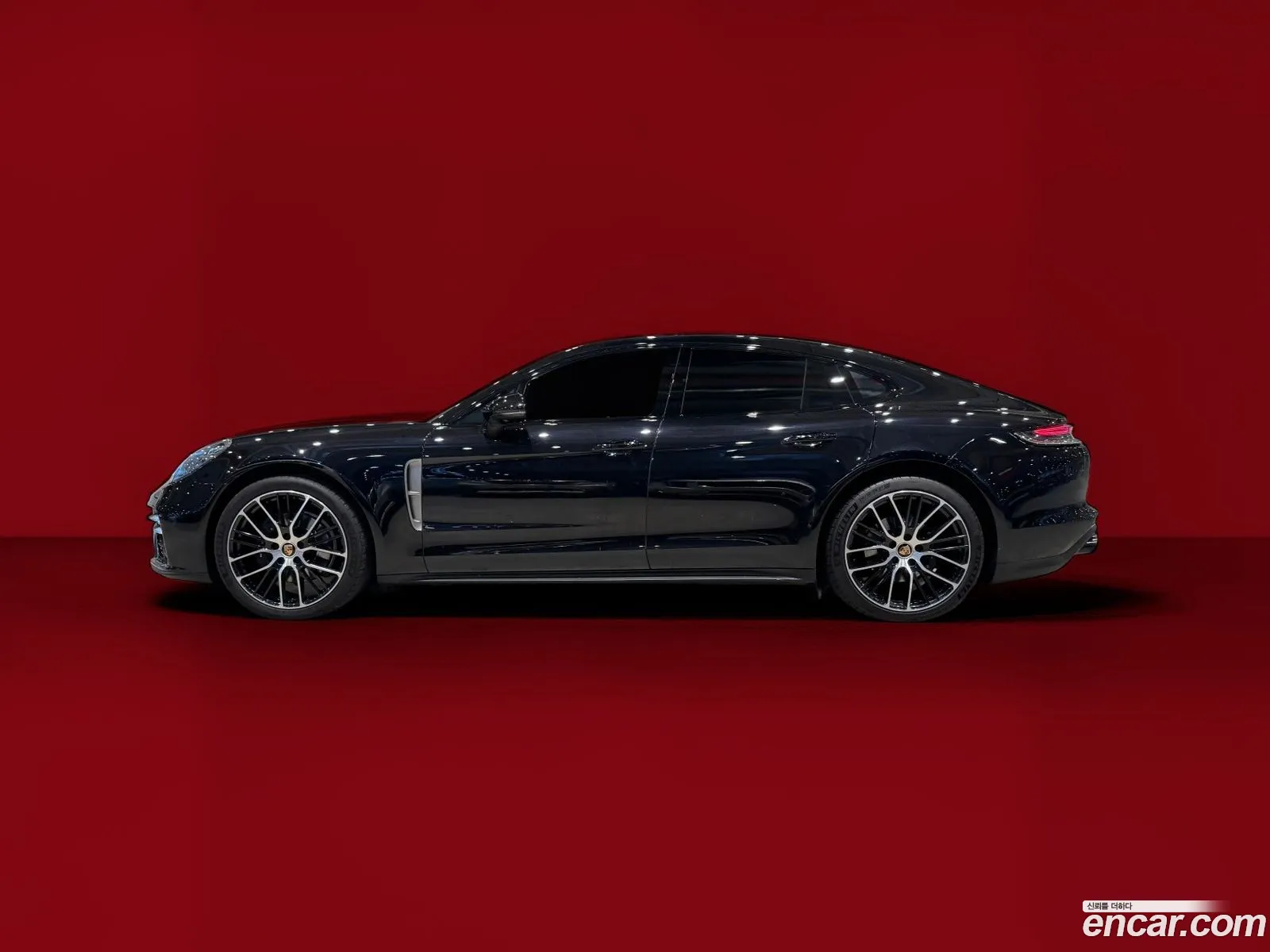 Porsche Panamera 2022 — 18