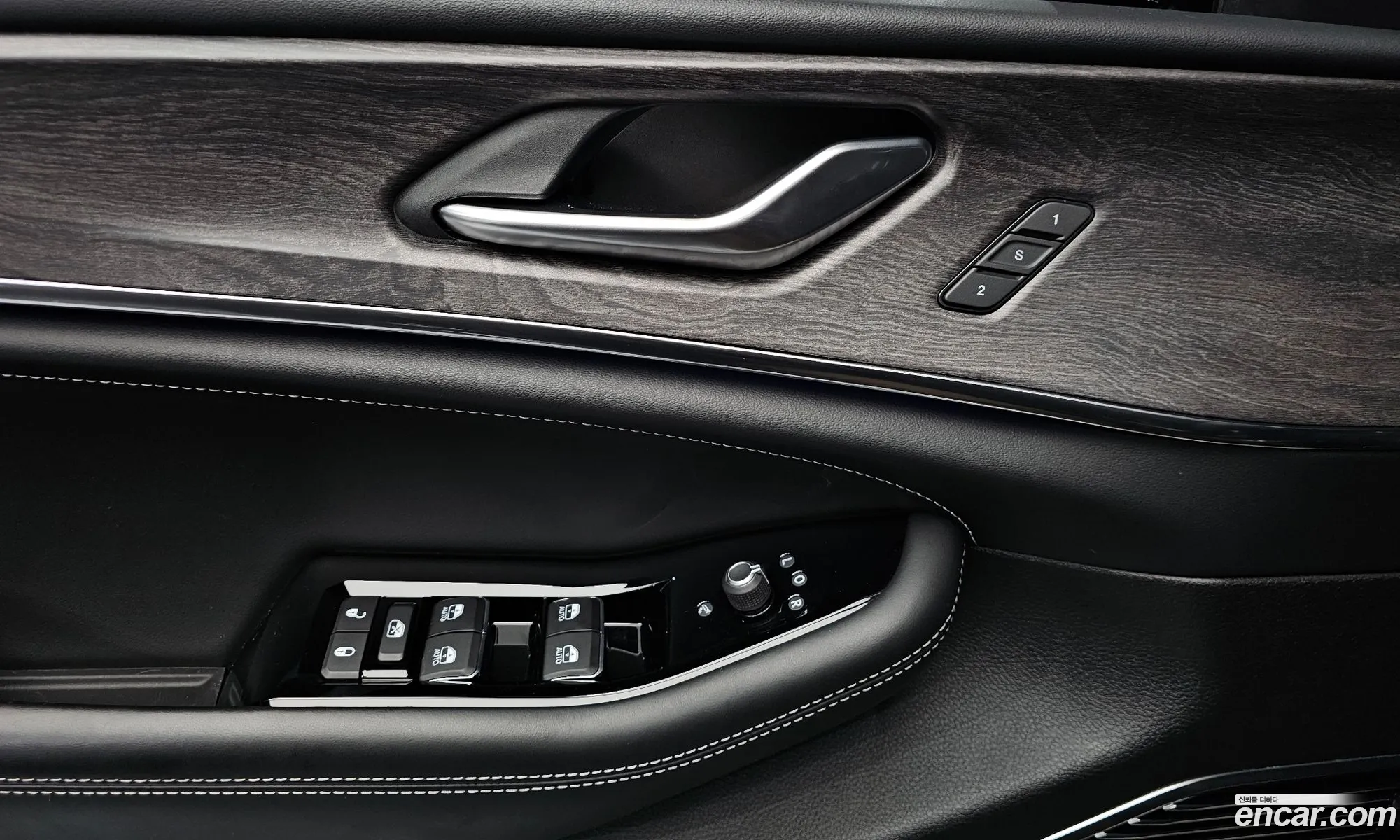 Jeep Grand Cherokee 2023 — 6