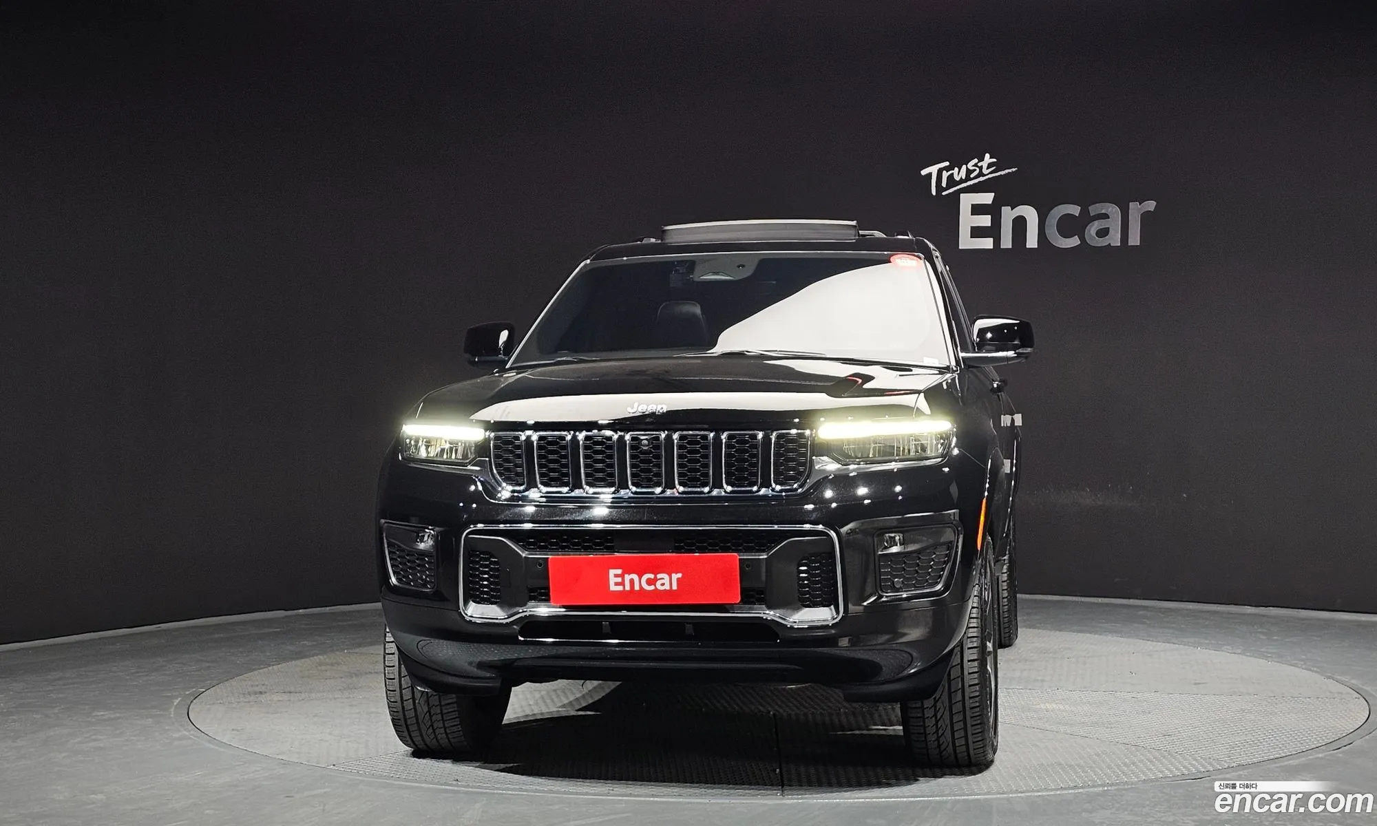 Jeep Grand Cherokee 2023 — 17