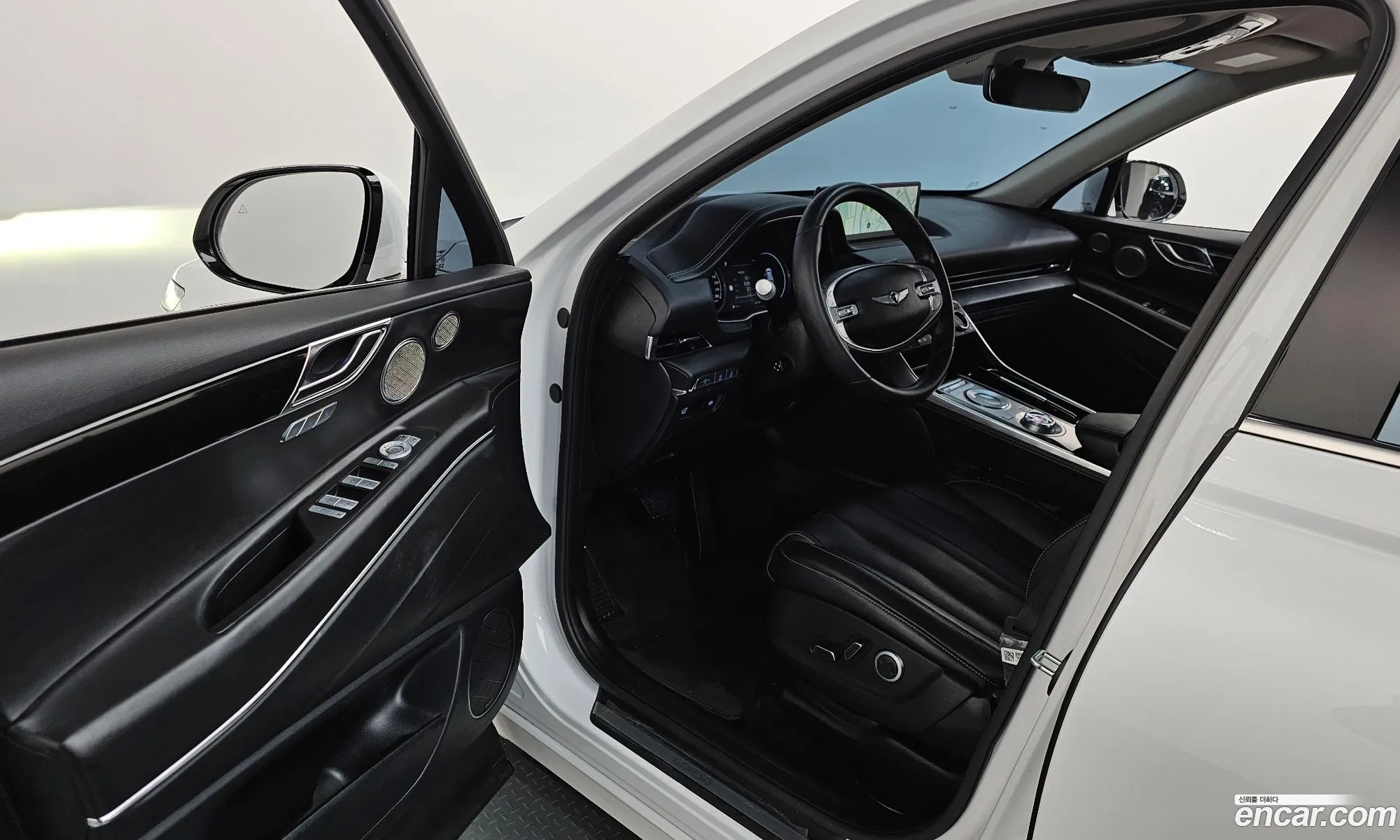 Genesis GV80 2022 — 17