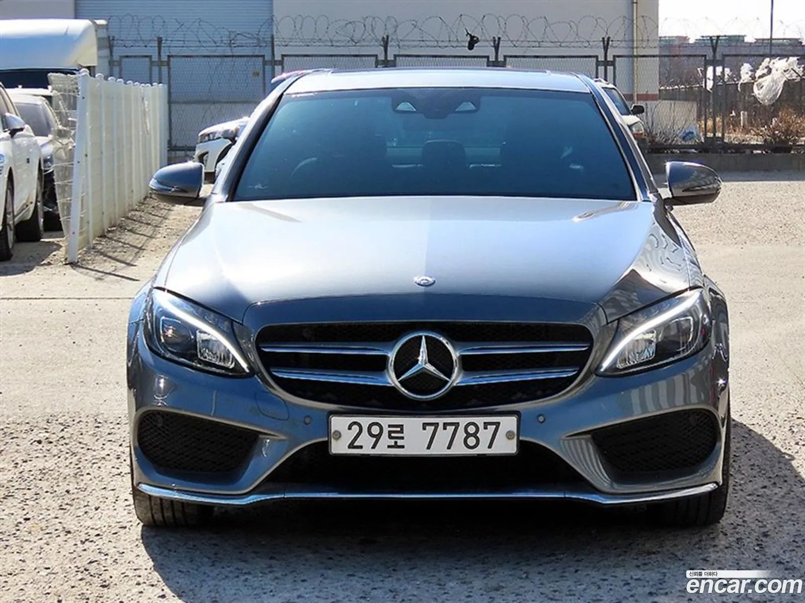 Mercedes-Benz C-Class W205 2017 — 18
