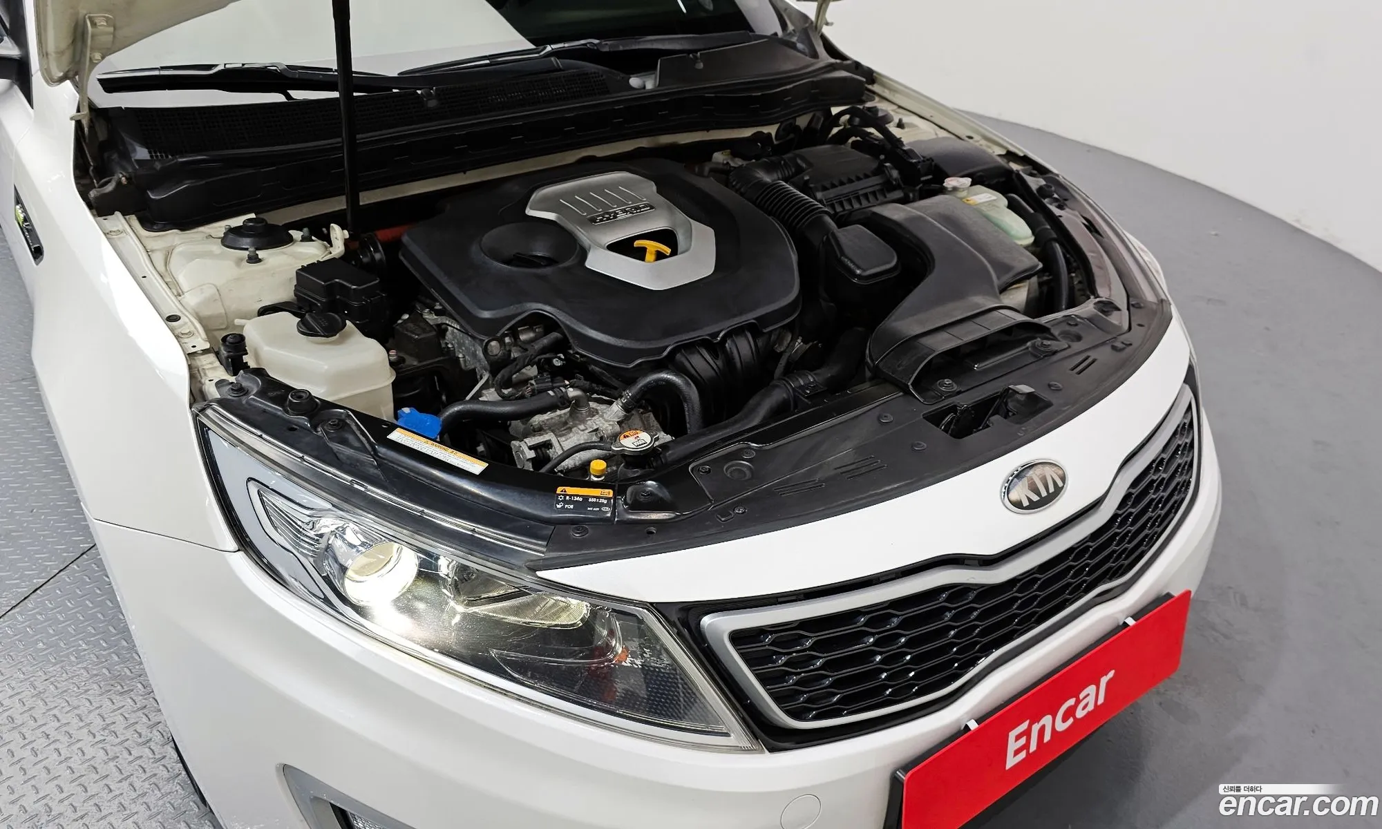 Kia K5 Hybrid 2013 — 18