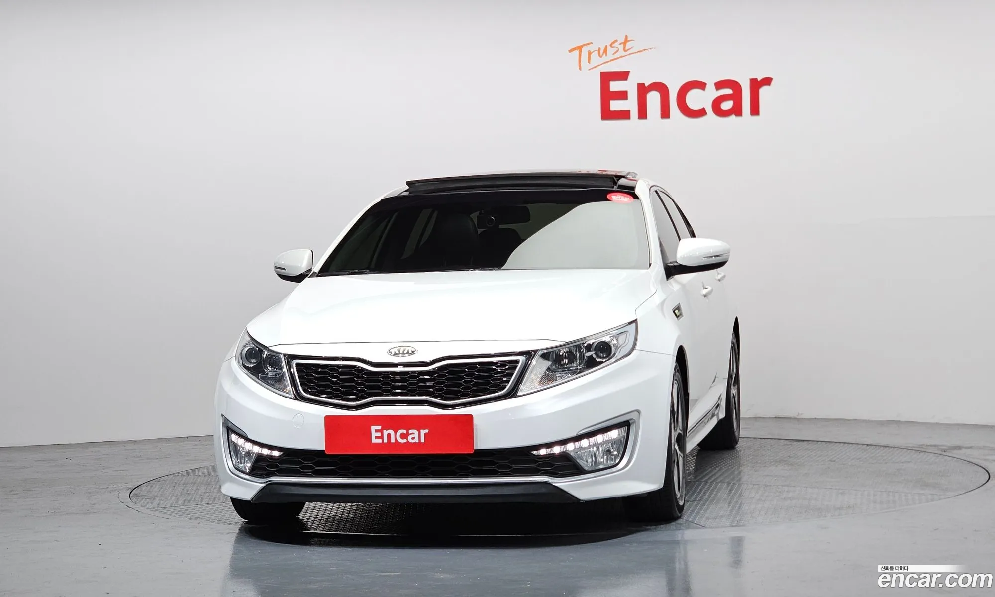 Kia K5 Hybrid 2013 — 15