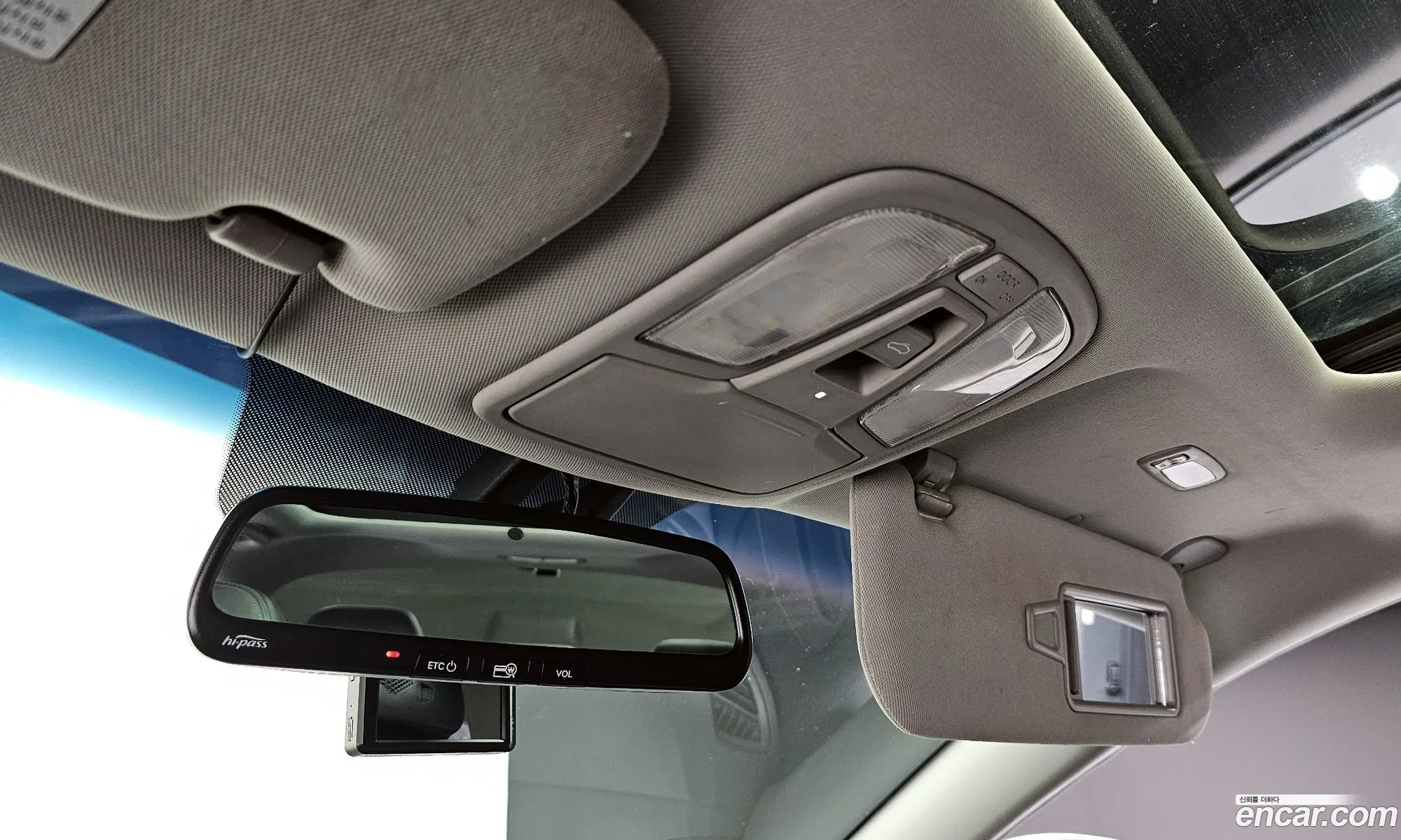 Kia K5 Hybrid 2013 — 12