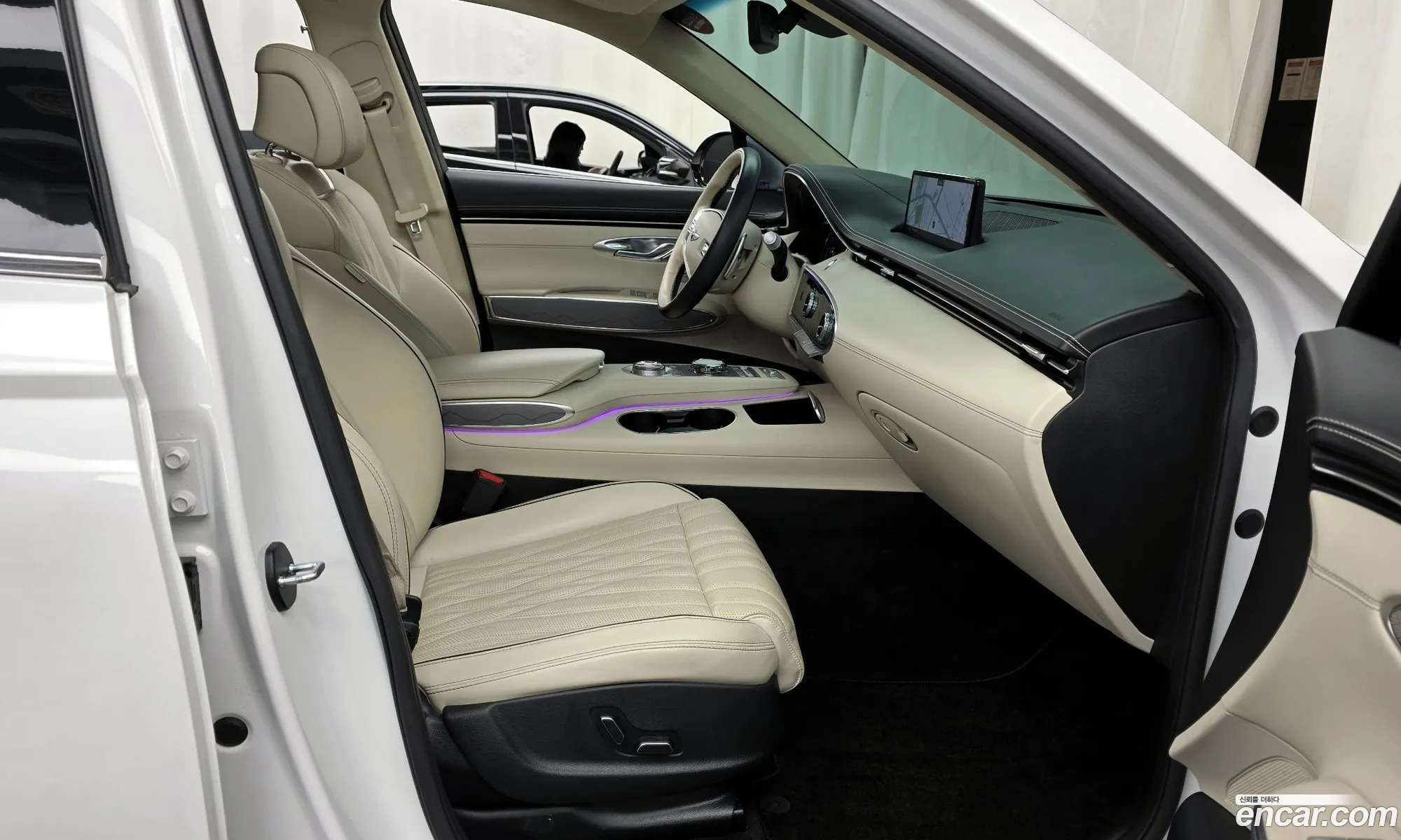Genesis GV70 2022 — 6