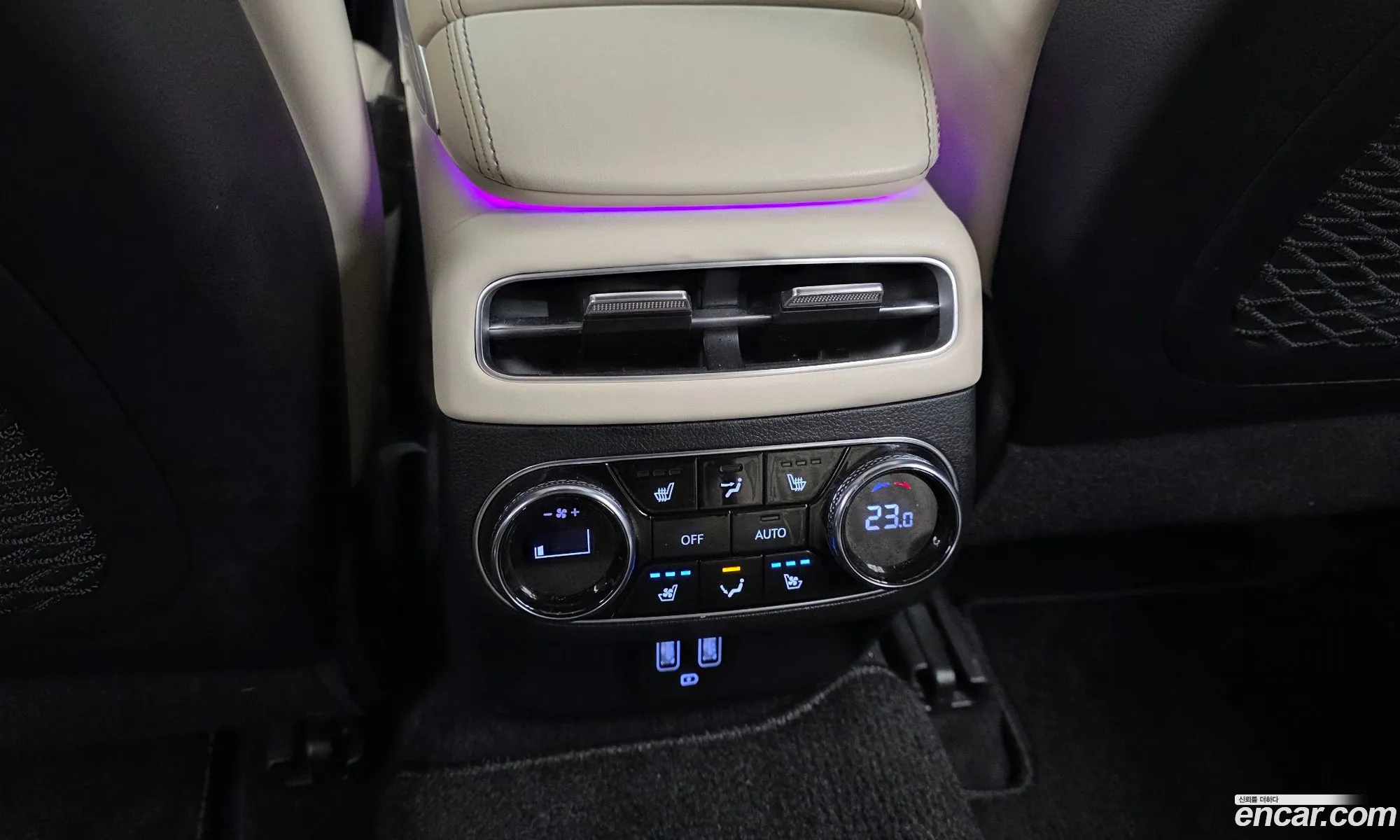 Genesis GV70 2022 — 17
