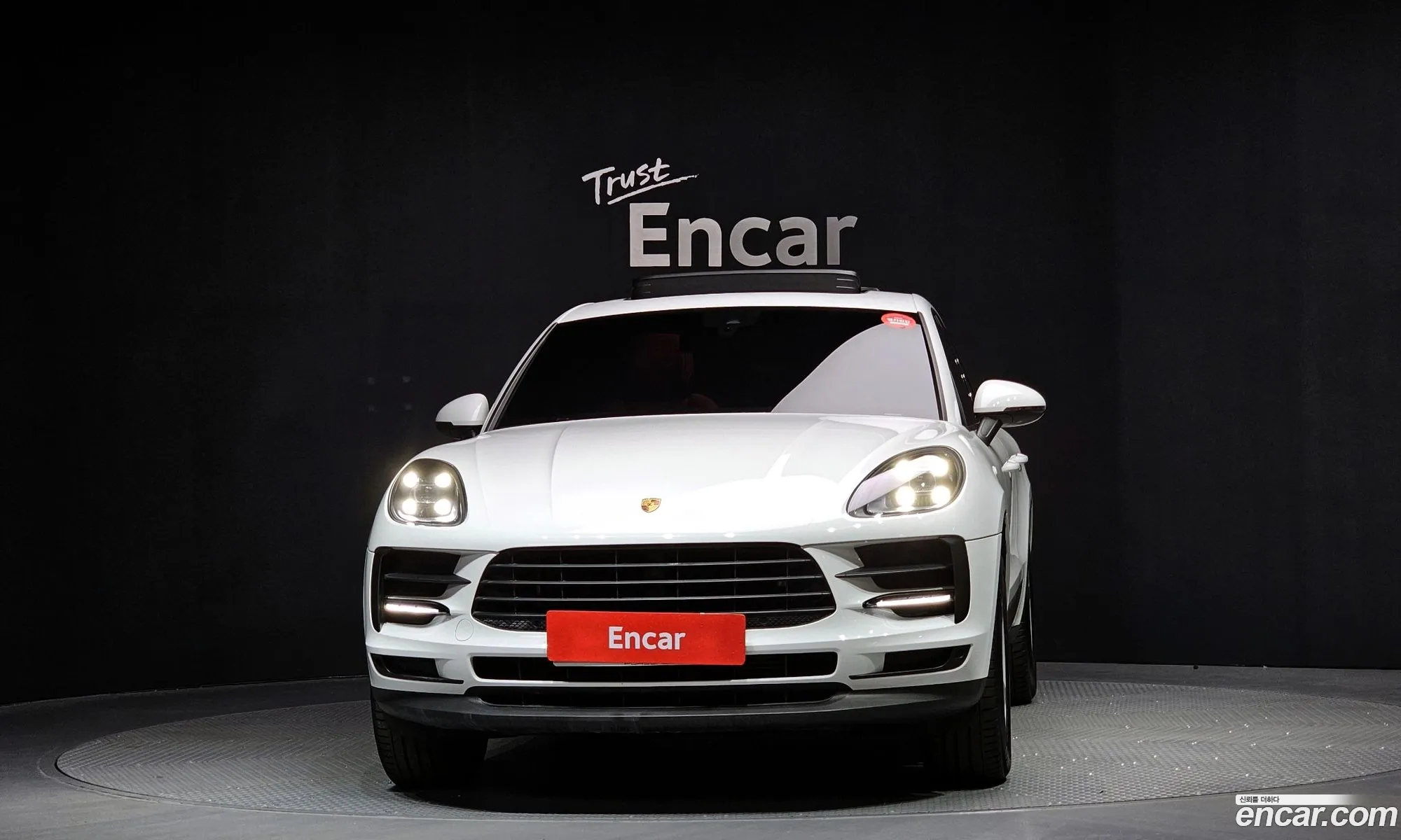 Porsche Macan 2021 — 13