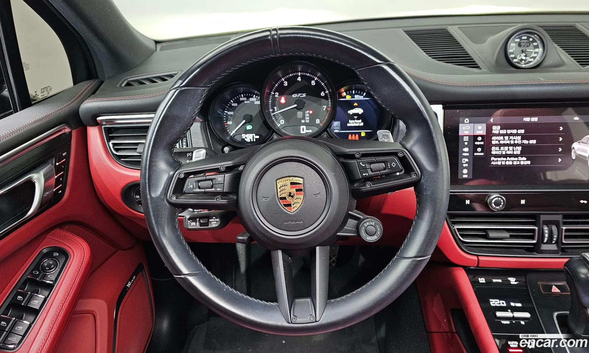 Porsche Macan 2022 WP1AF2958PLB55092 — 19