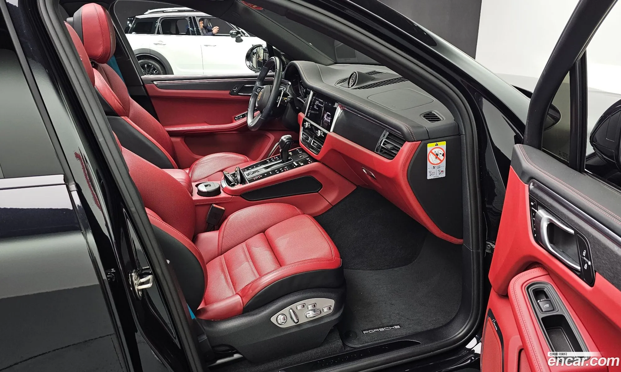 Porsche Macan 2022 WP1AF2958PLB55092 — 14
