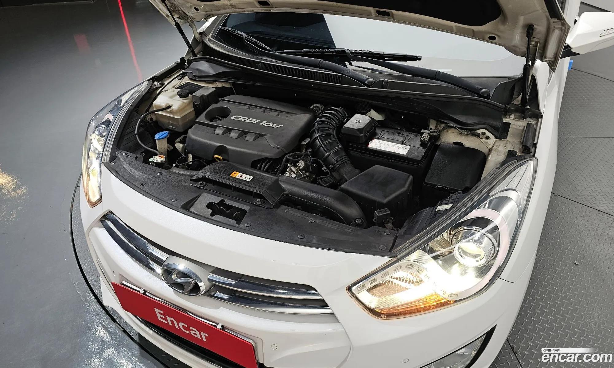Hyundai i40 Saloon 2014 — 6