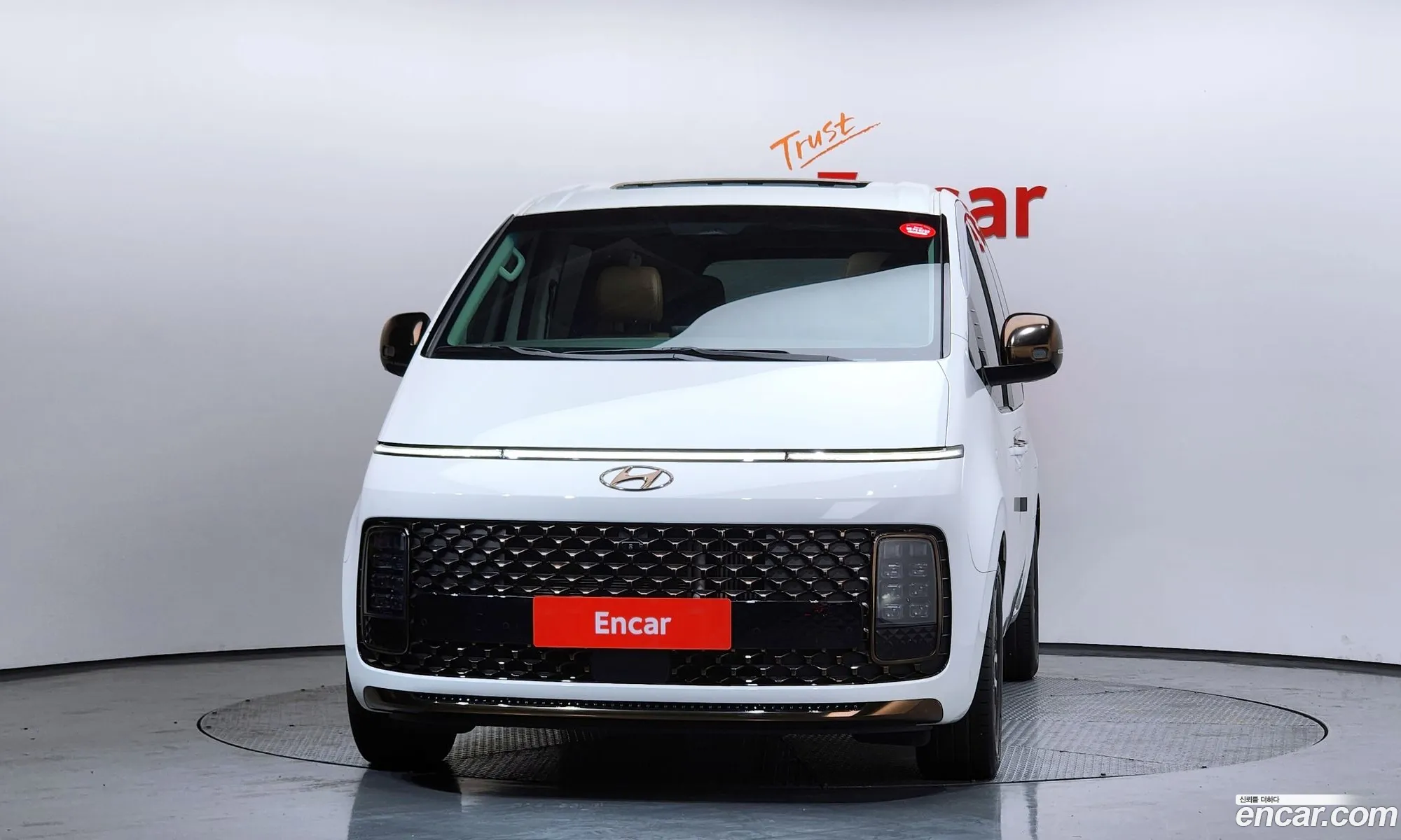 Hyundai Staria 2022 — 12