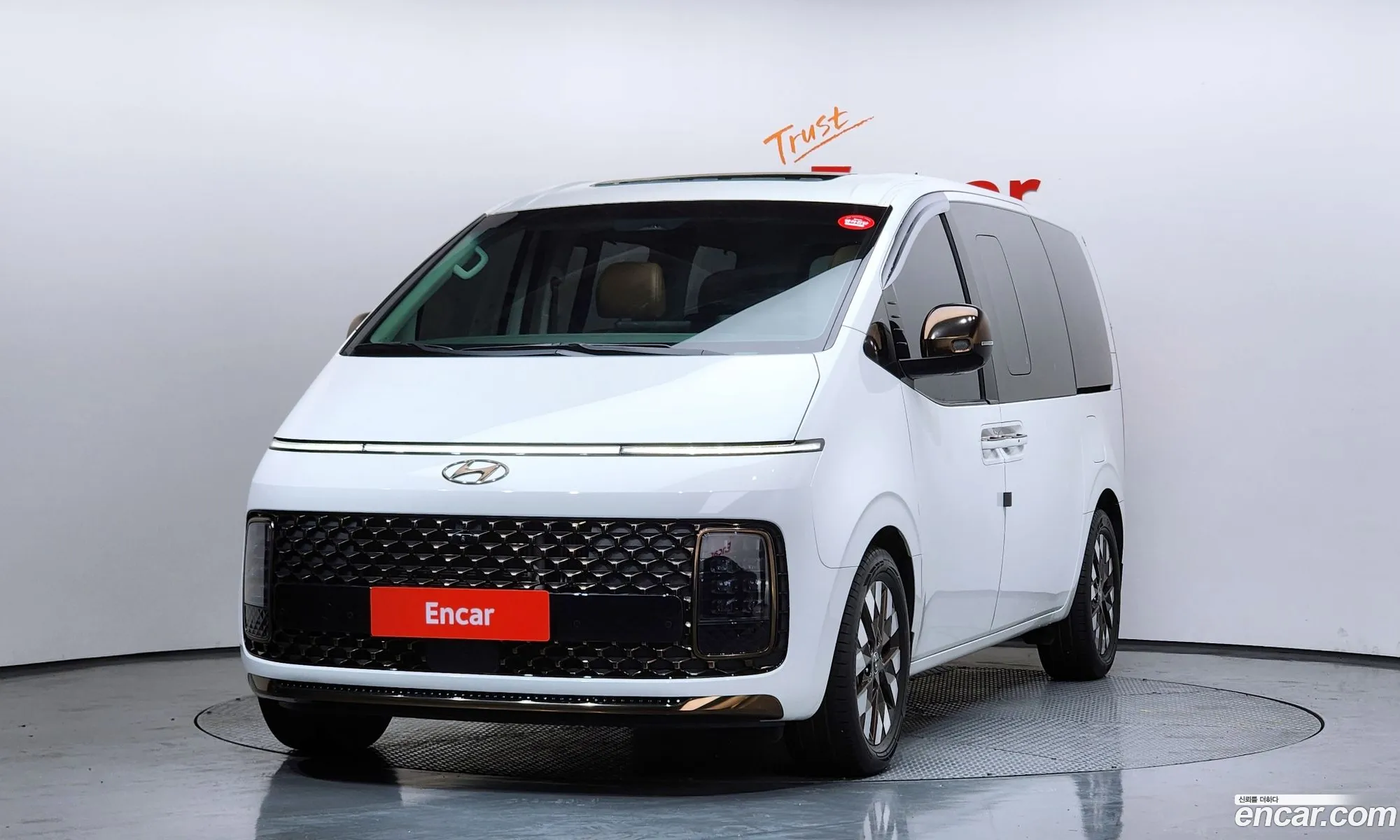 Hyundai Staria 2022 — 19
