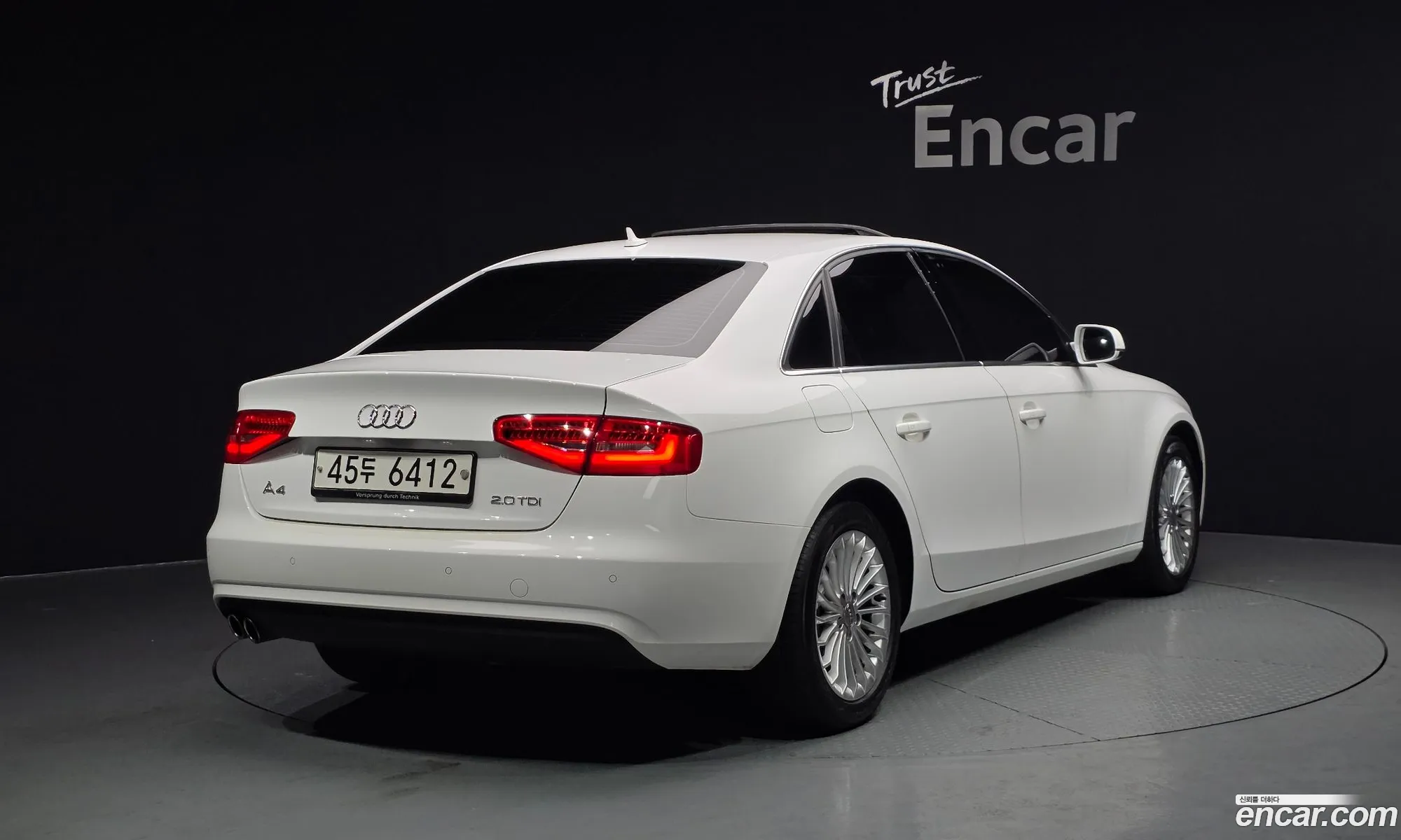 Audi A4 2014 WAUZZZ8K2EA153369 — 5