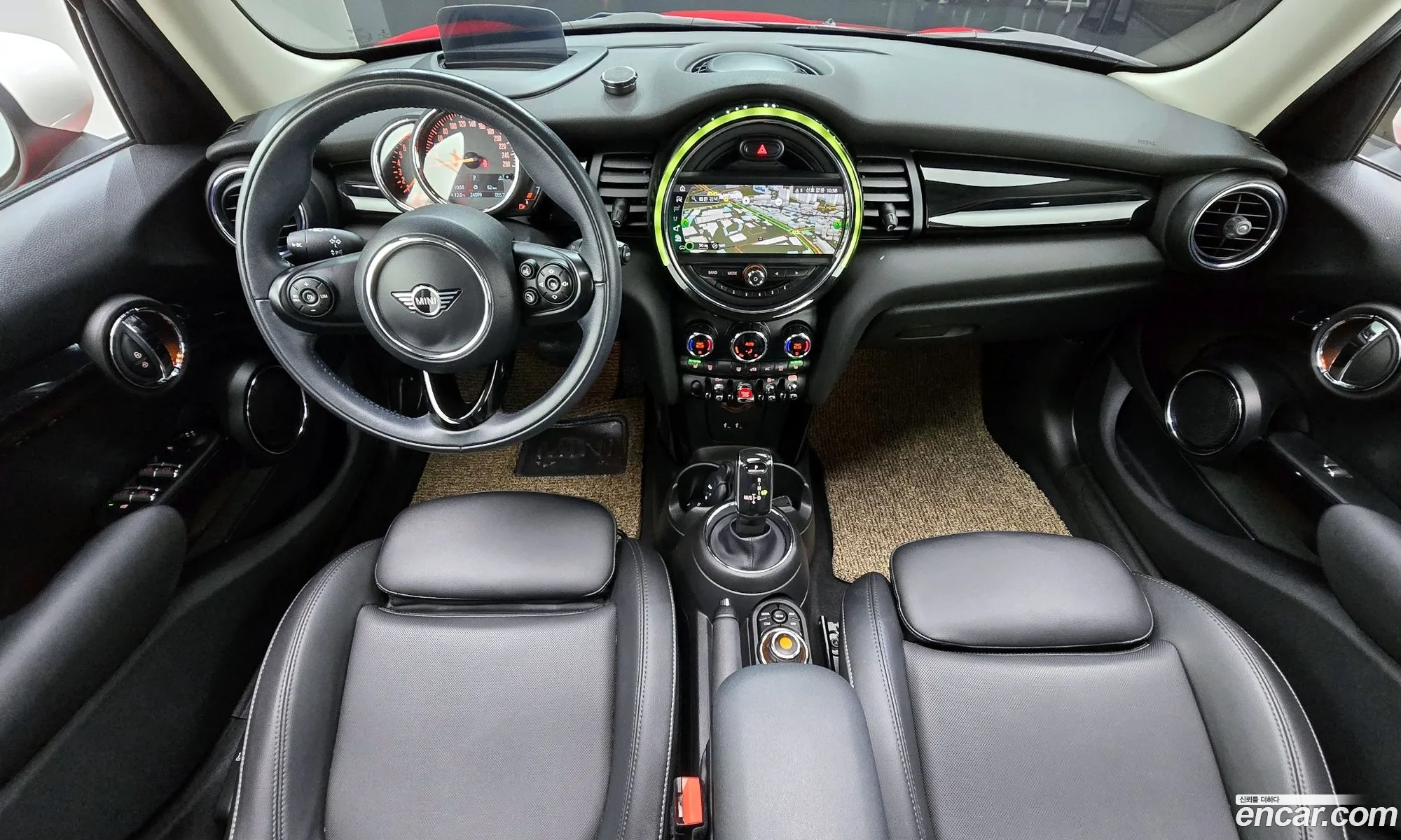 Mini Cooper 2020 WMWXV7103L2M87370 — 18