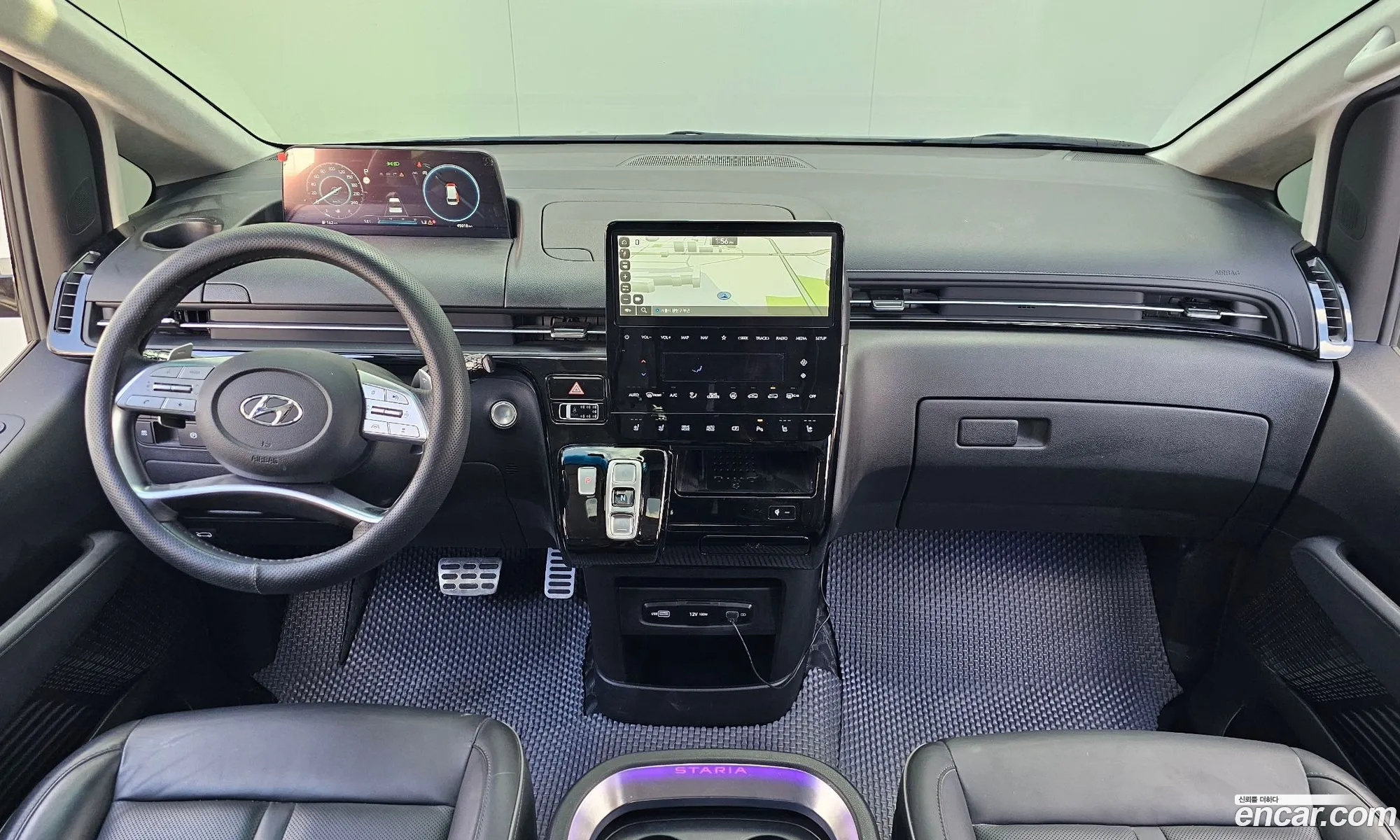 Hyundai Staria 2022 — 3