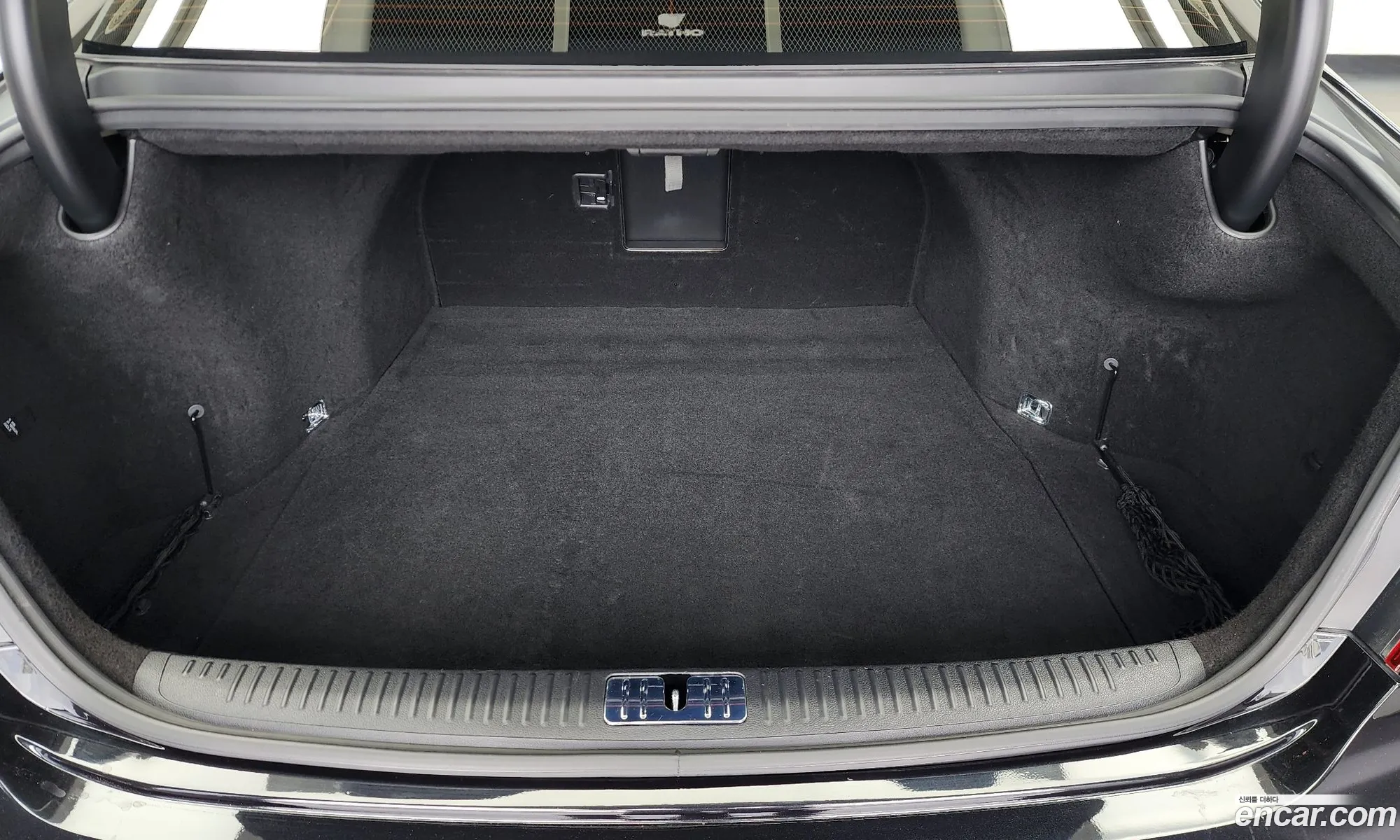 Genesis G90 2020 — 20