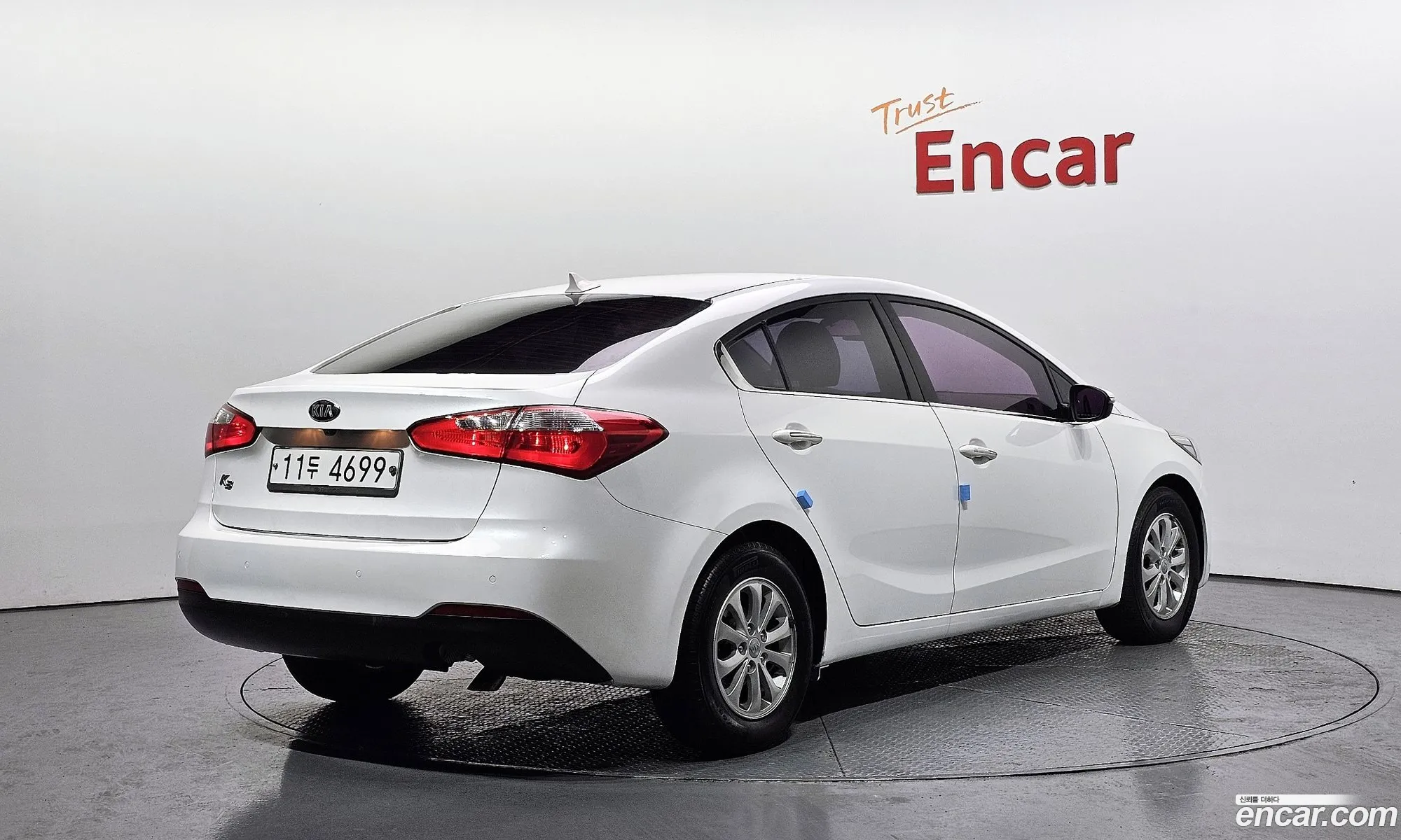 Kia K3 2015 — 13
