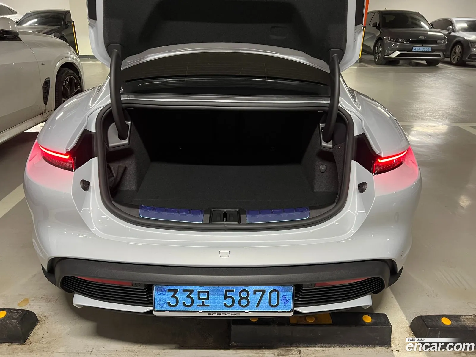 Porsche Taycan 2025 — 5