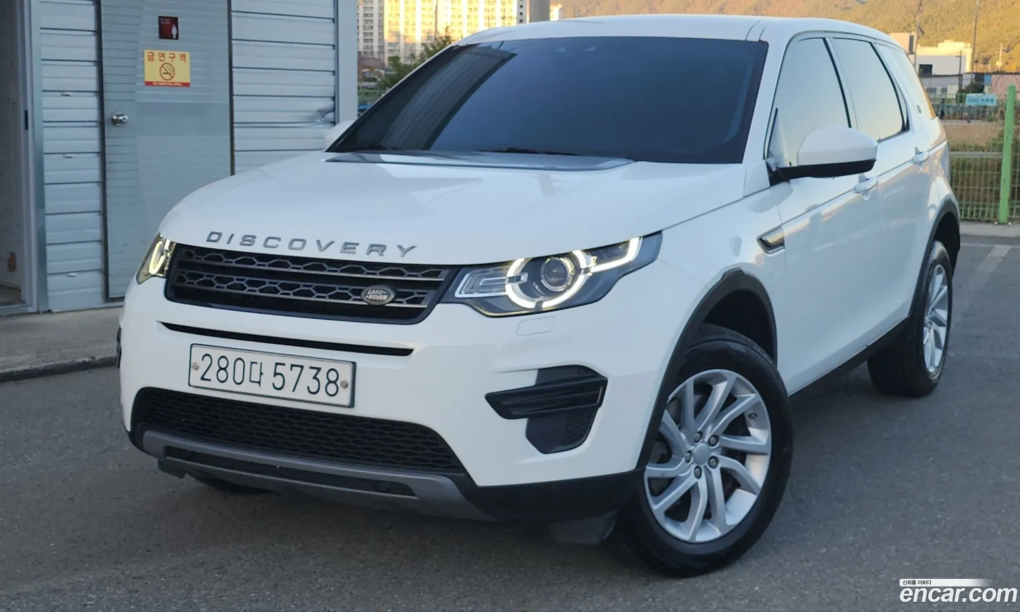 Land Rover Discovery Sport 2019 — 16