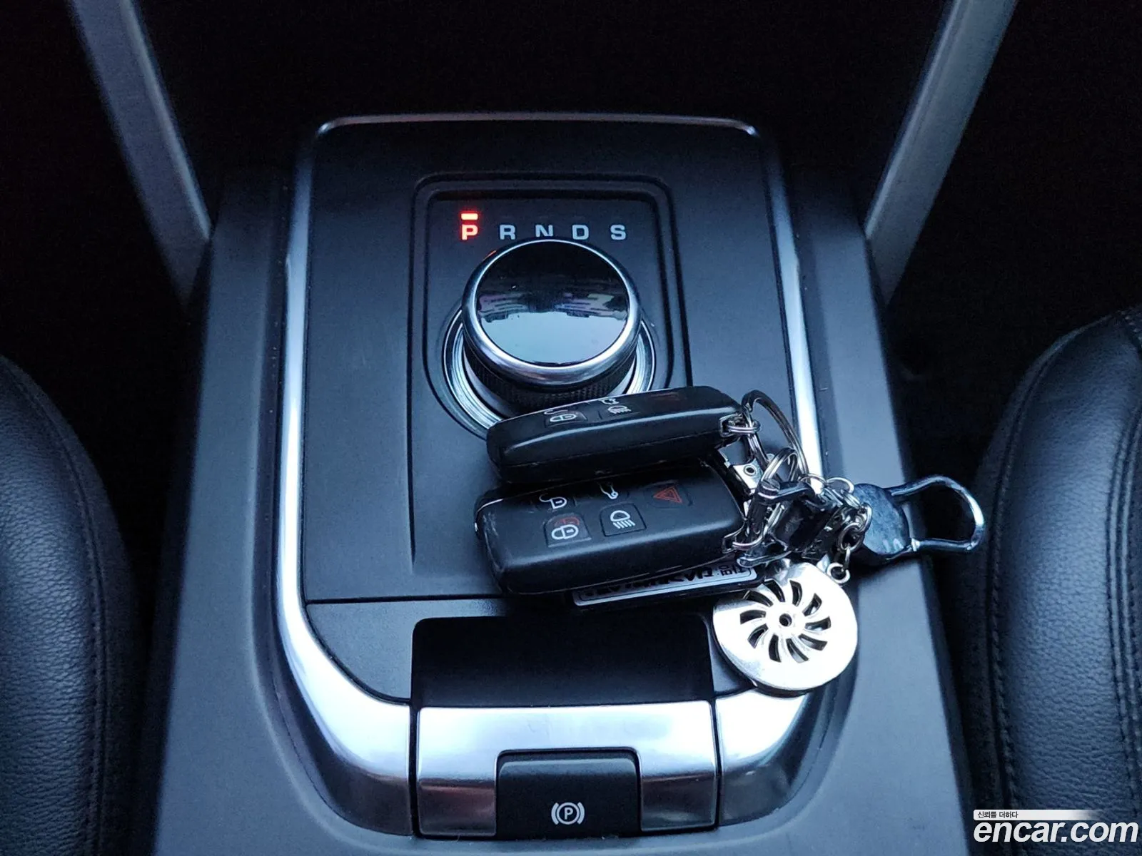 Land Rover Discovery Sport 2019 — 19