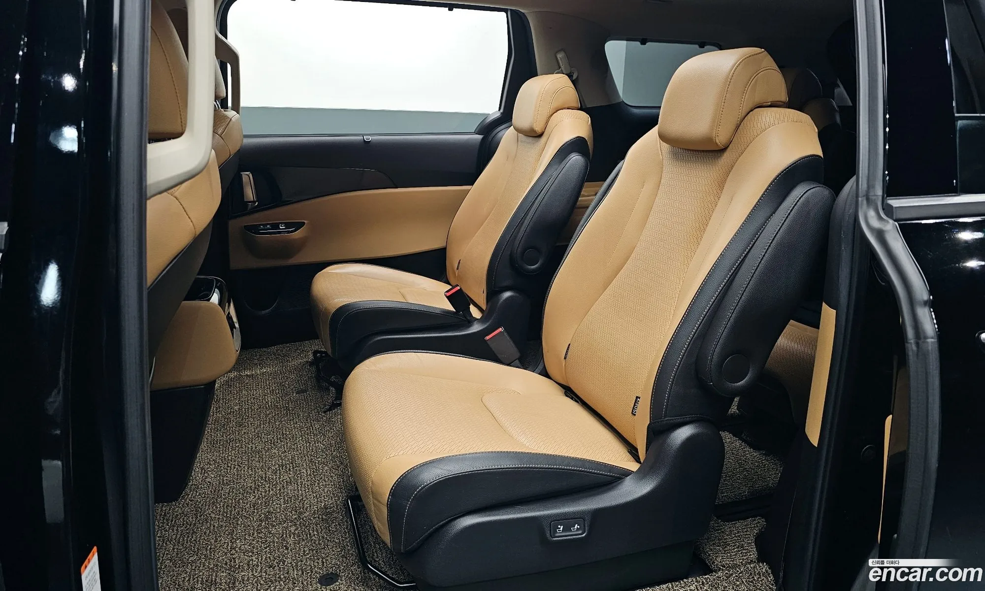 Kia Carnival 2020 — 6