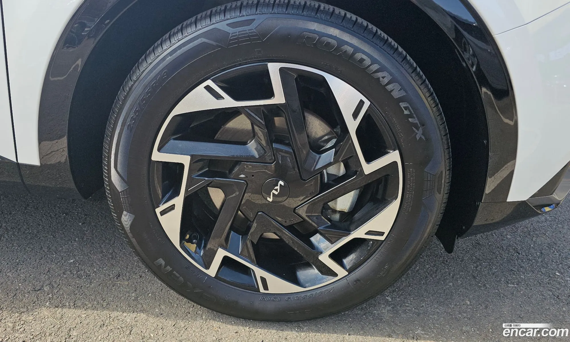 Kia Sportage 2023 — 17