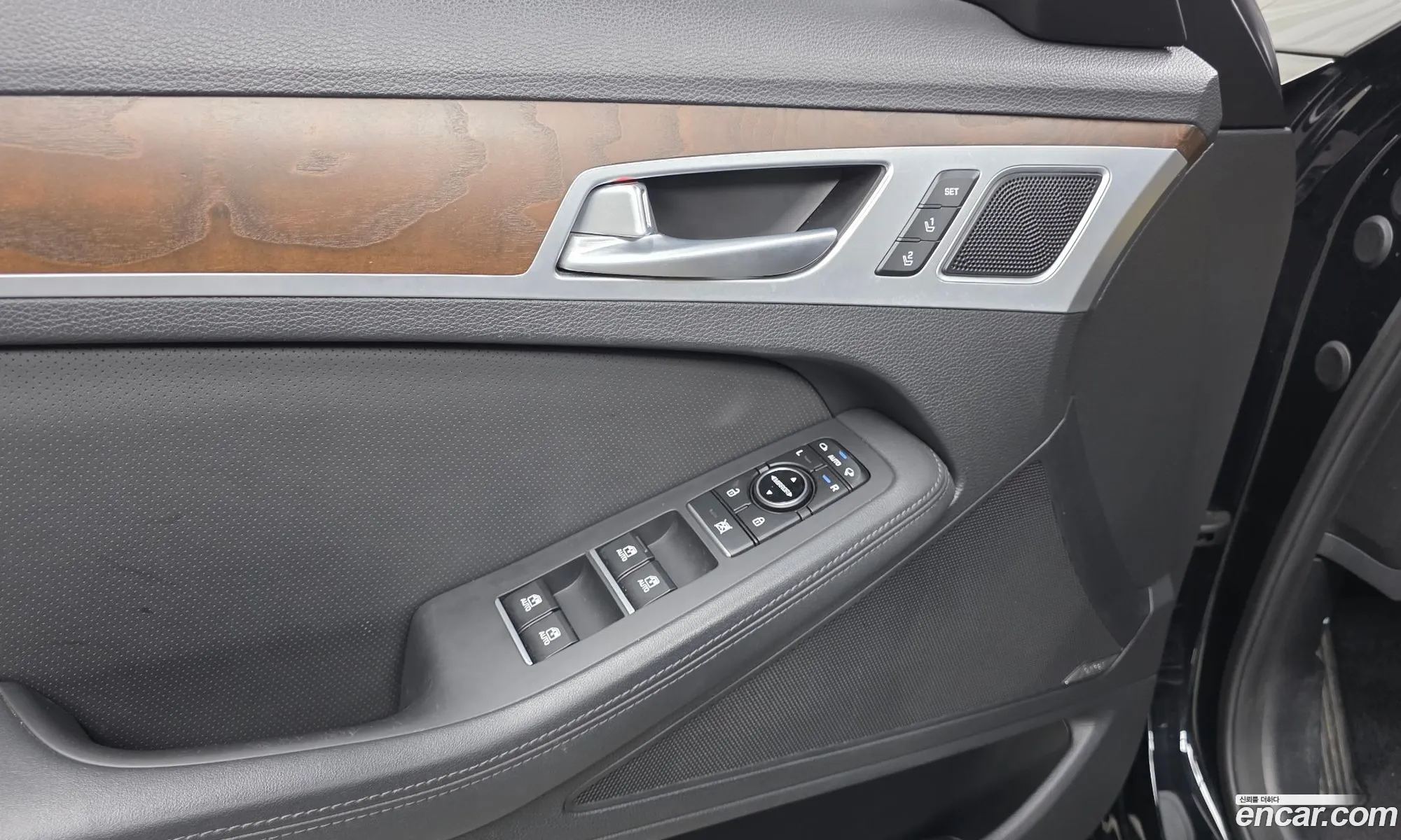 Hyundai Genesis DH 2014 — 4