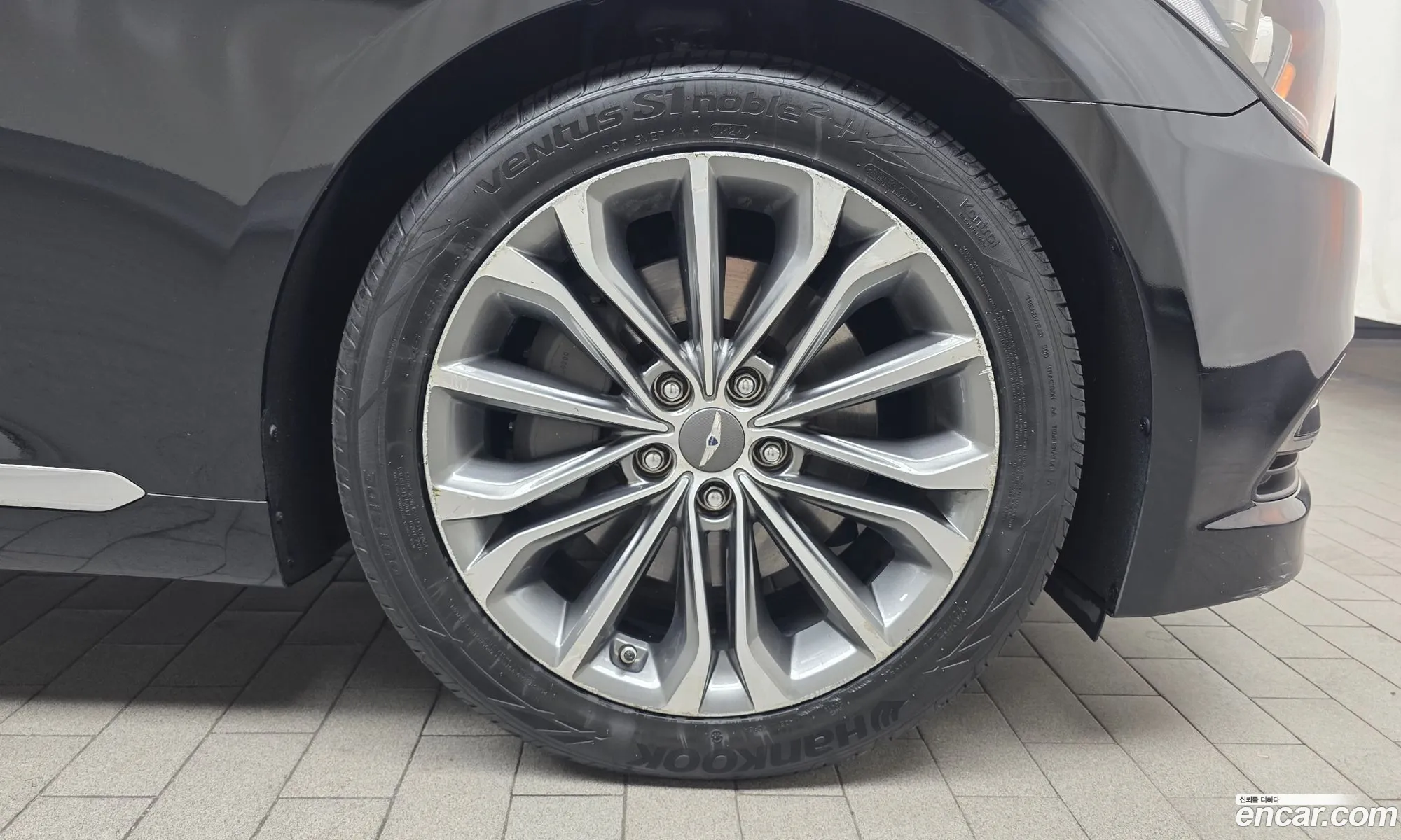 Hyundai Genesis DH 2014 — 5
