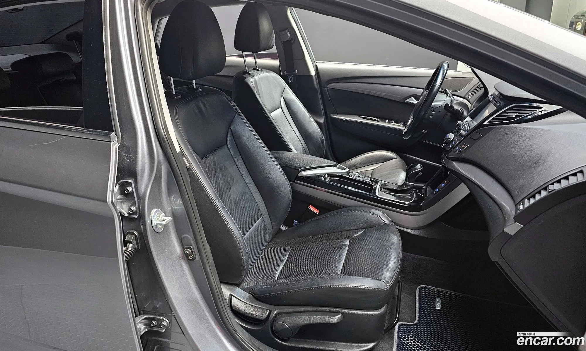 Hyundai i40 Saloon 2014 — 17