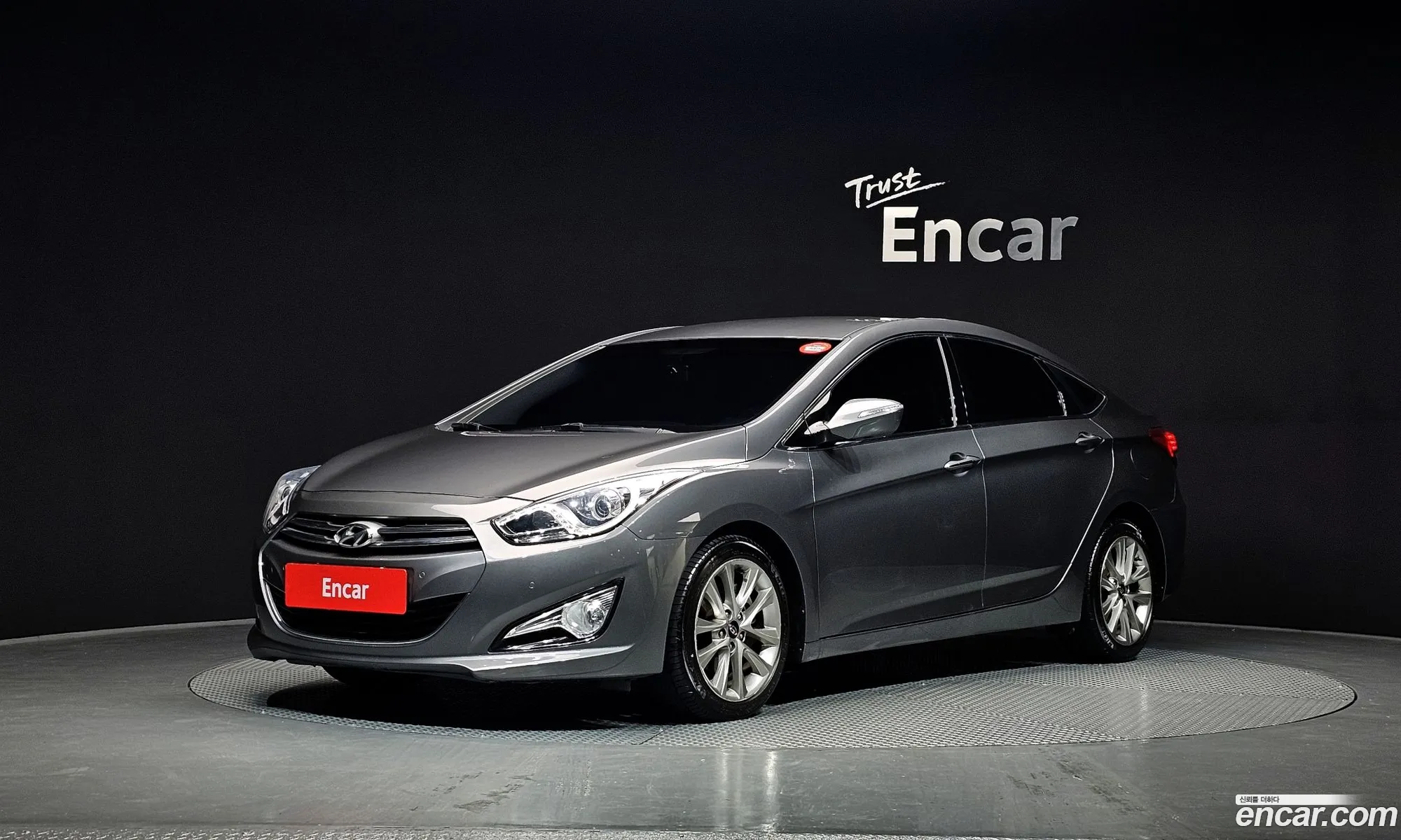Hyundai i40 Saloon 2014 — 13