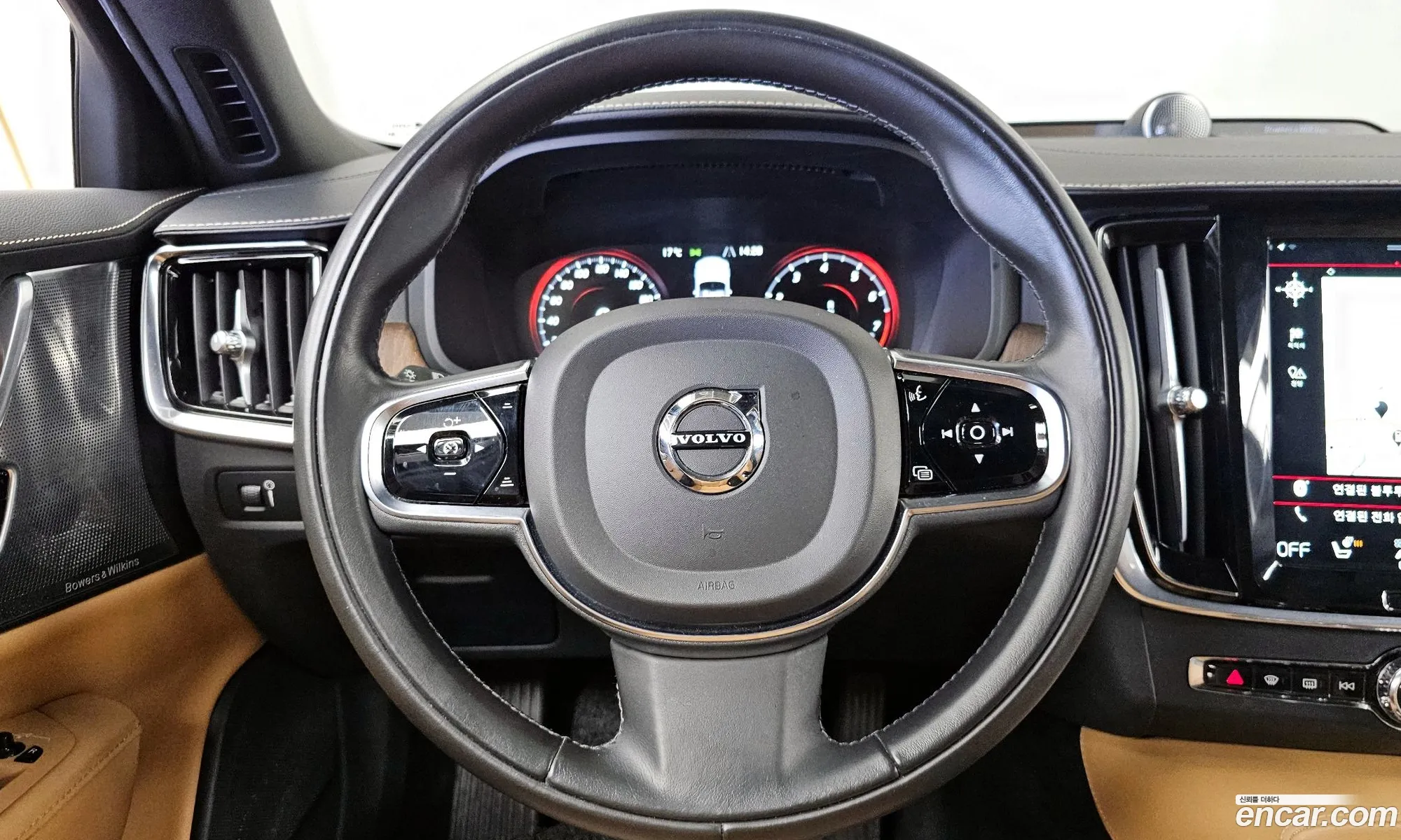 Volvo S90 2021 LVYPTL12DMP211116 — 16