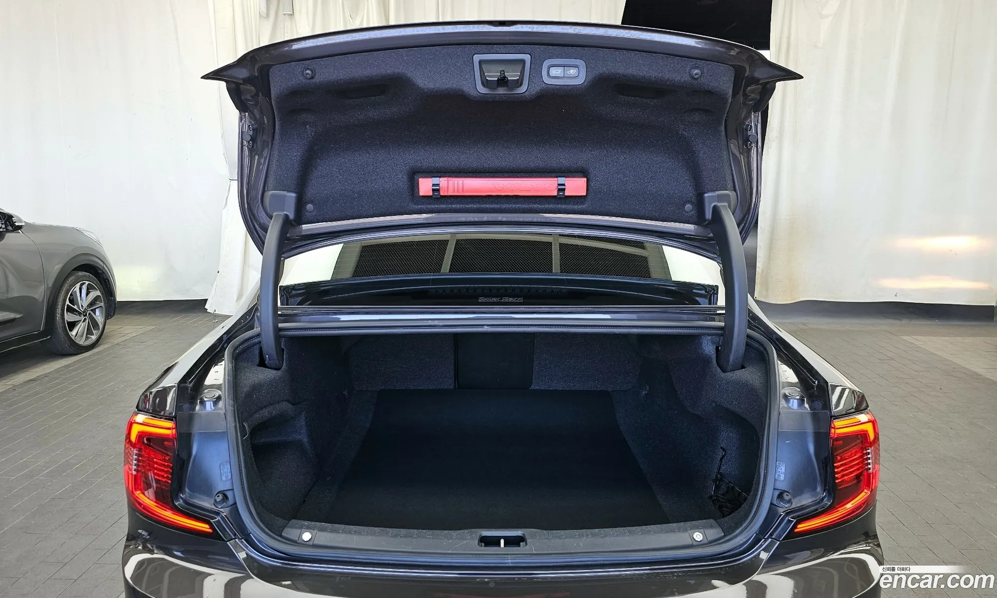 Volvo S90 2021 LVYPTL12DMP211116 — 7