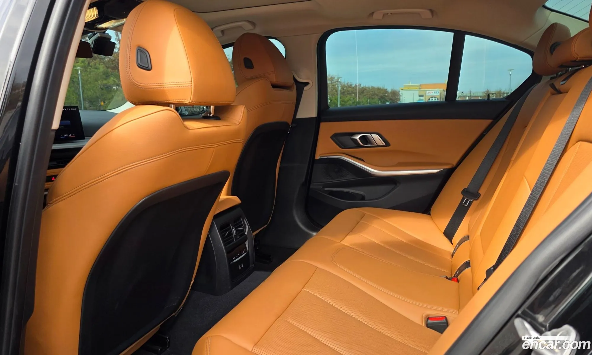 BMW 3 Series 2025 — 13
