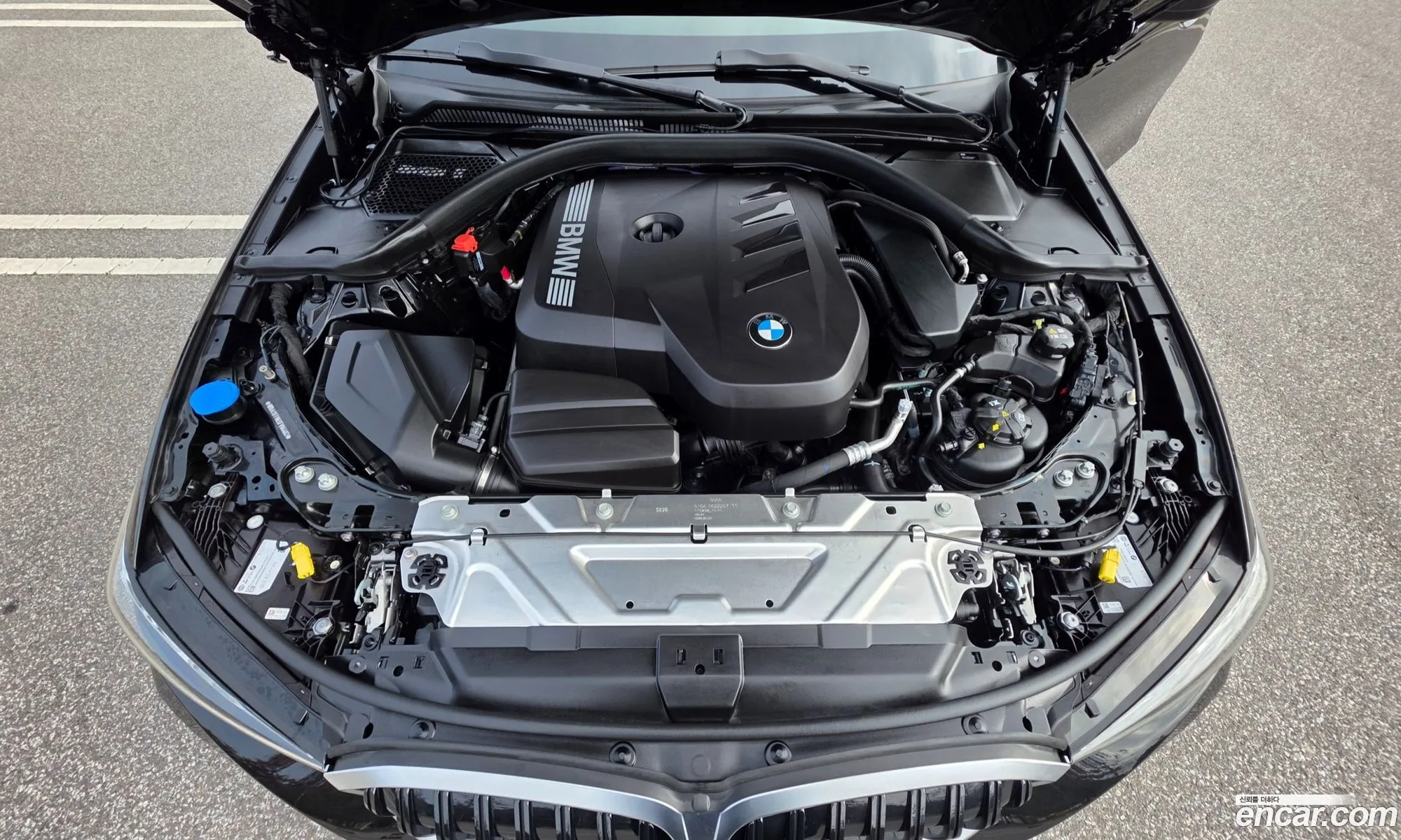 BMW 3 Series 2025 — 11