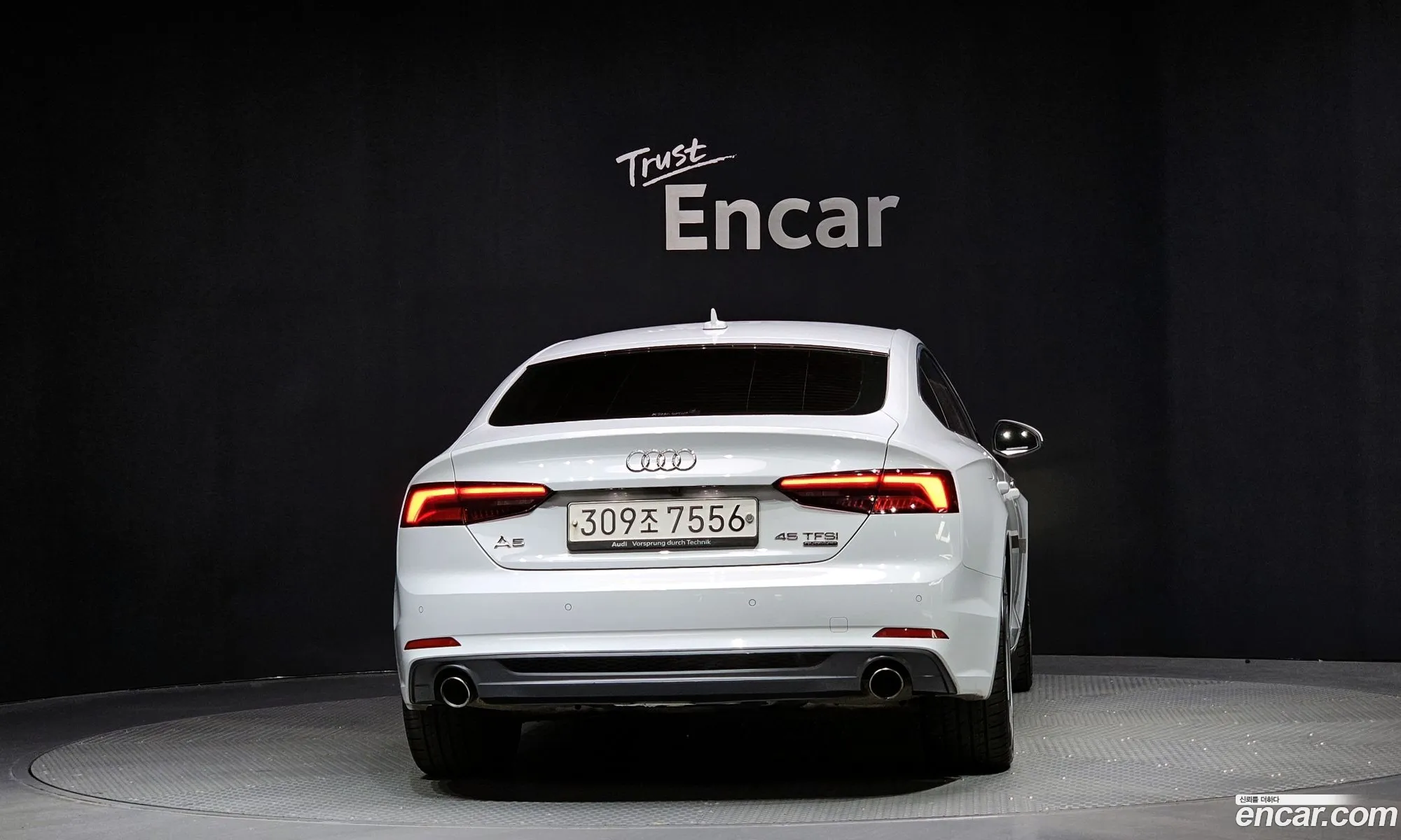 Audi A5 2019 WAUZZZF50KA068961 — 4