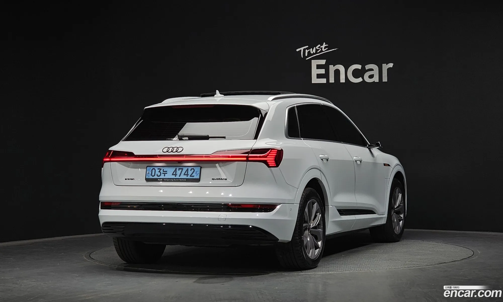 Audi e-tron 2023 WAUZZZGE3PB003165 — 3