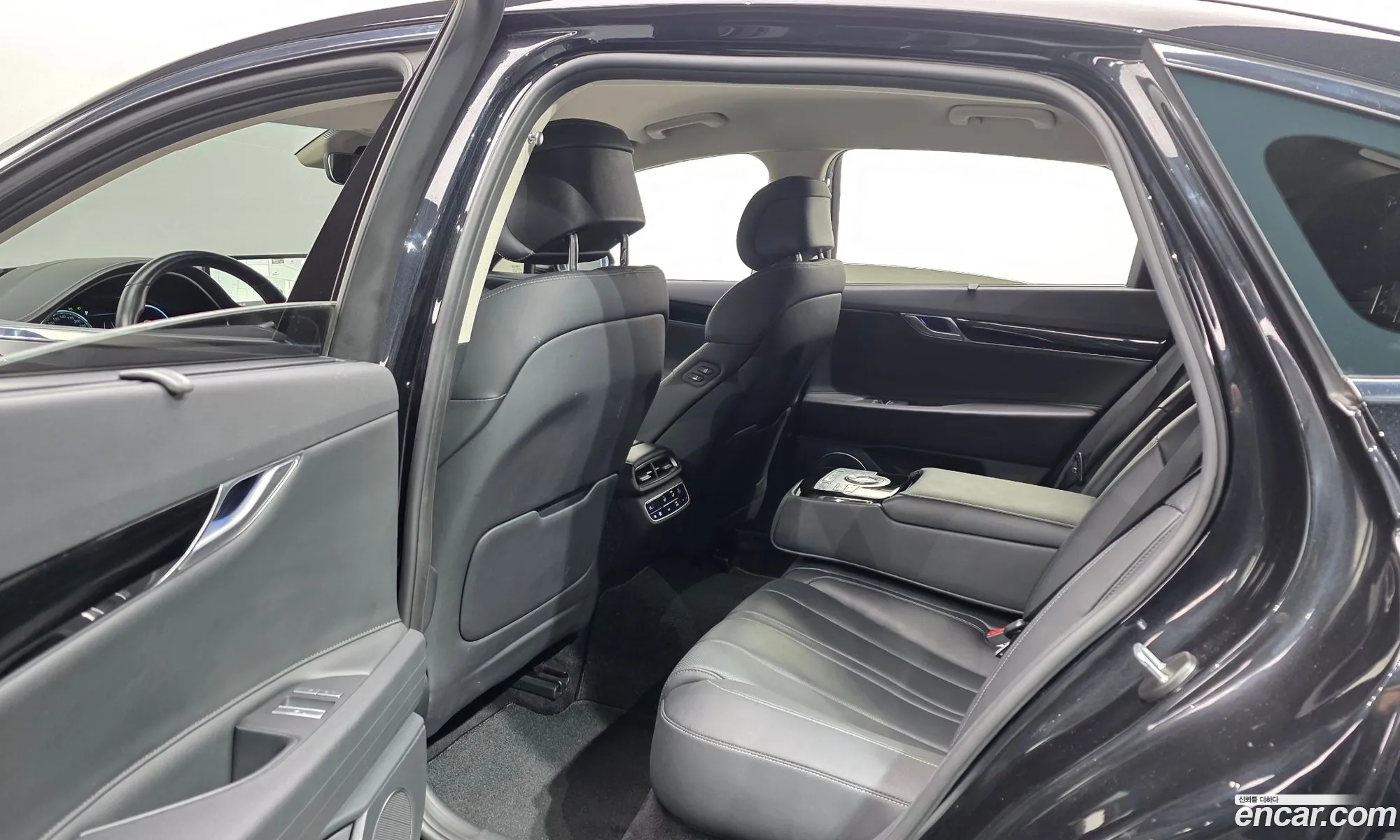 Genesis G80 2021 — 11