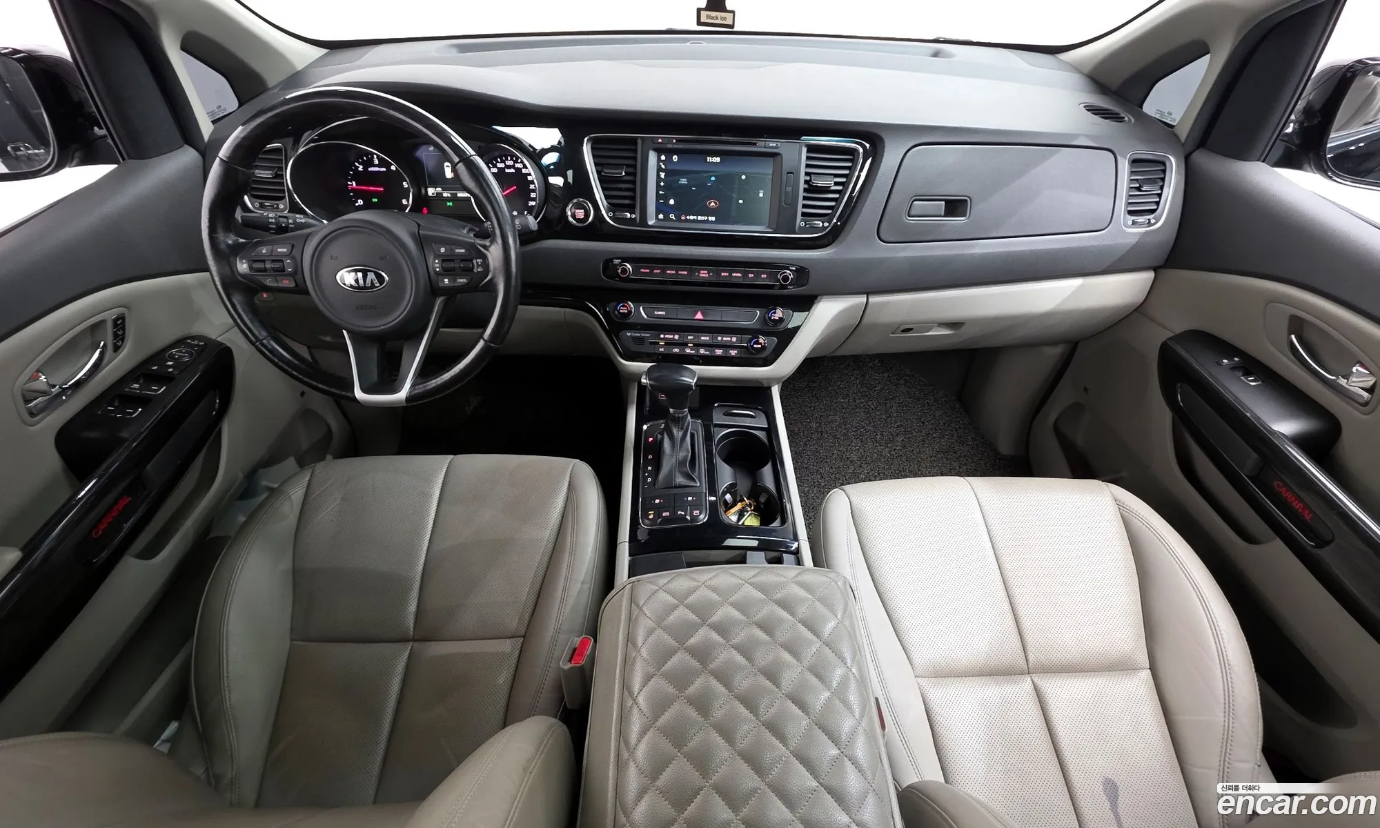 Kia Carnival 2017 KNAME81ABJS378715 — 11