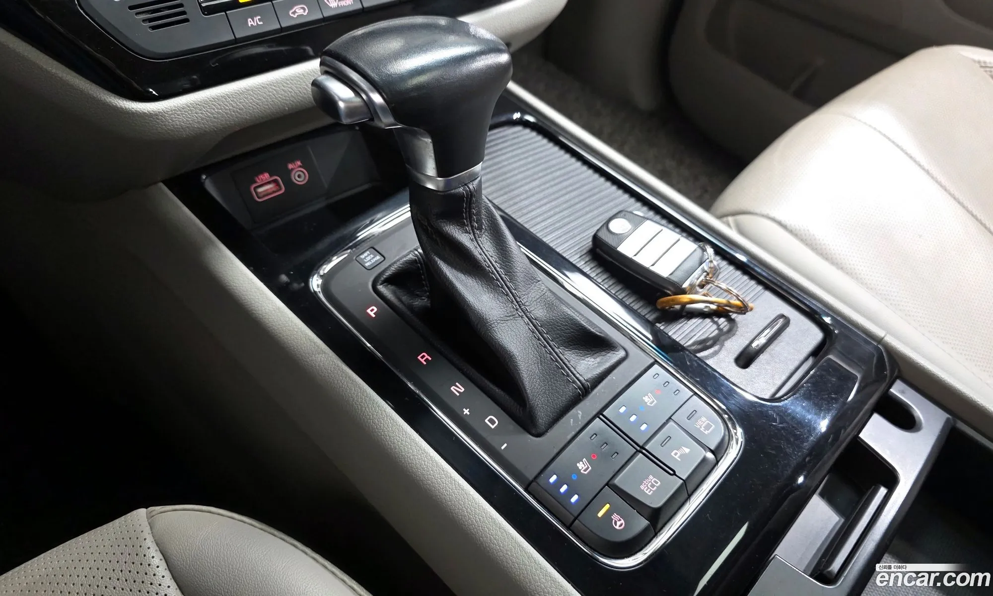 Kia Carnival 2017 KNAME81ABJS378715 — 5