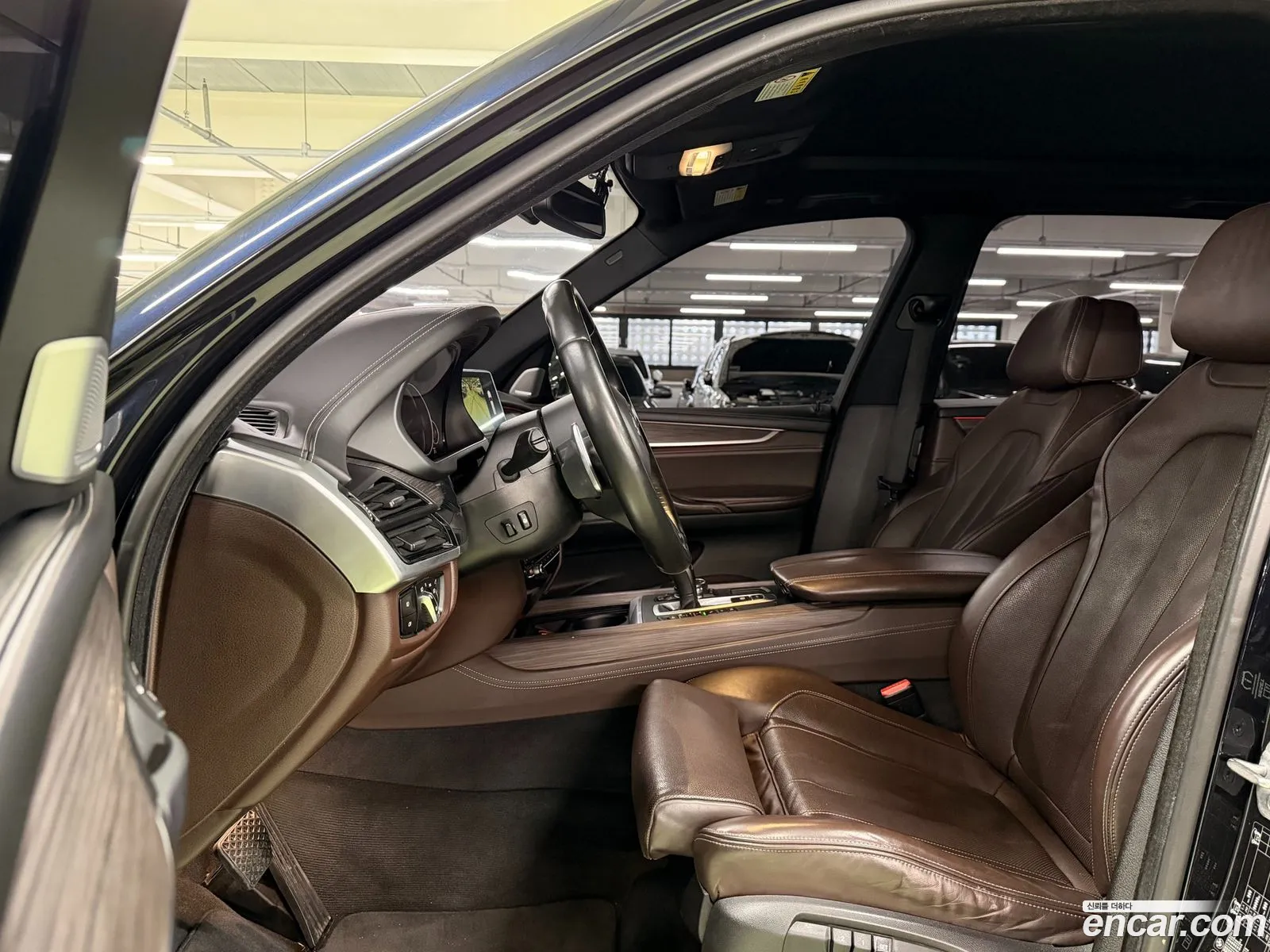BMW X5 2016 — 16