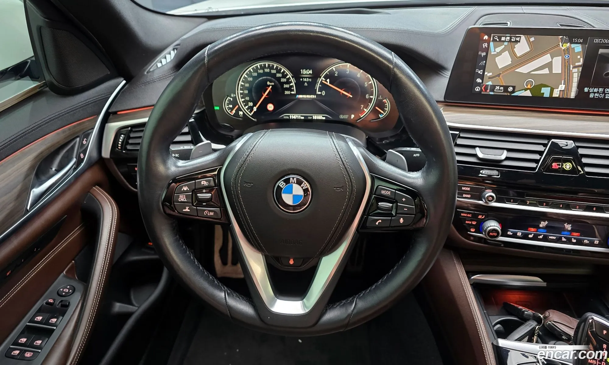 BMW 5 Series 2018 WBAJD3108JWC13737 — 18