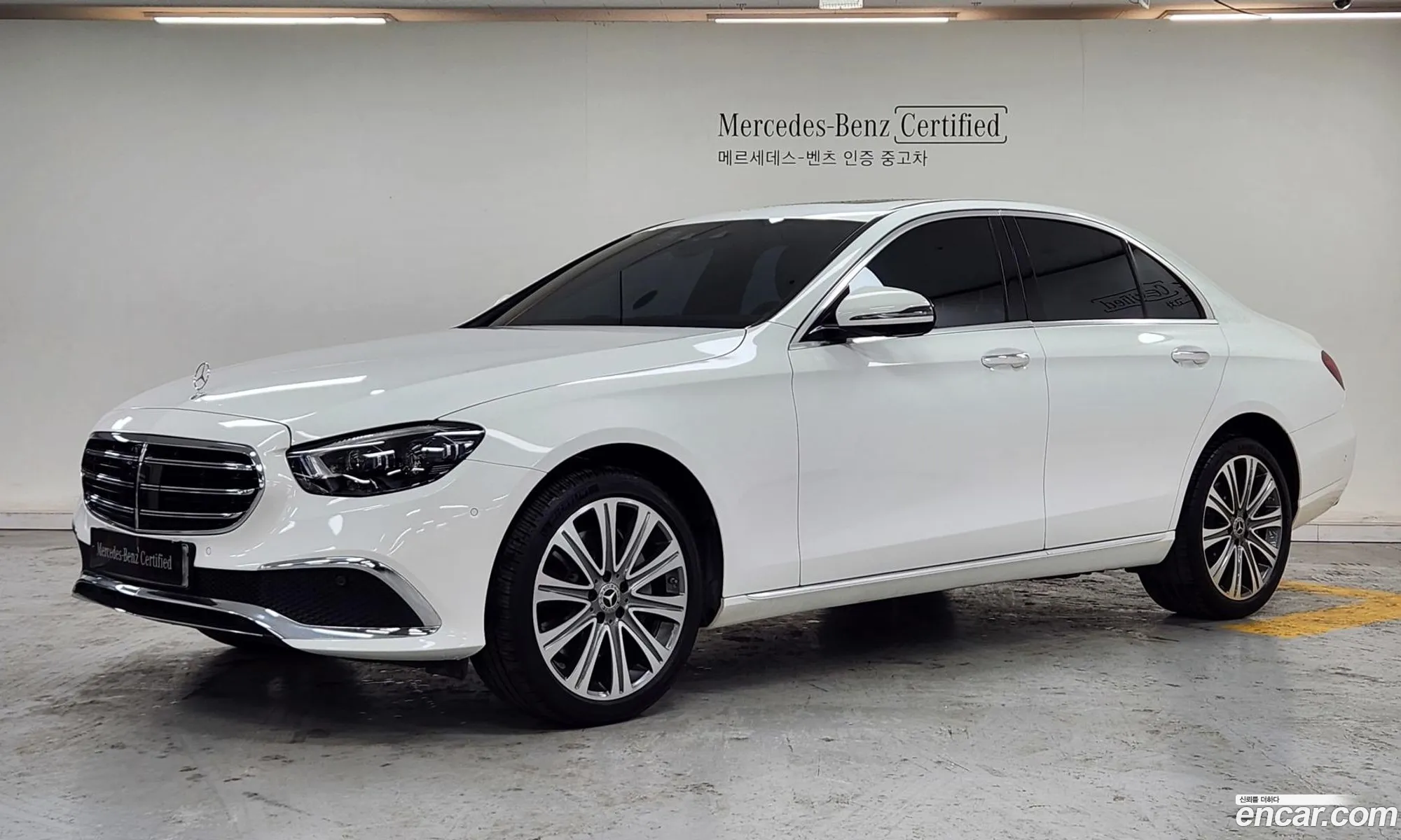 Mercedes-Benz E-Class W213 2023 — 15